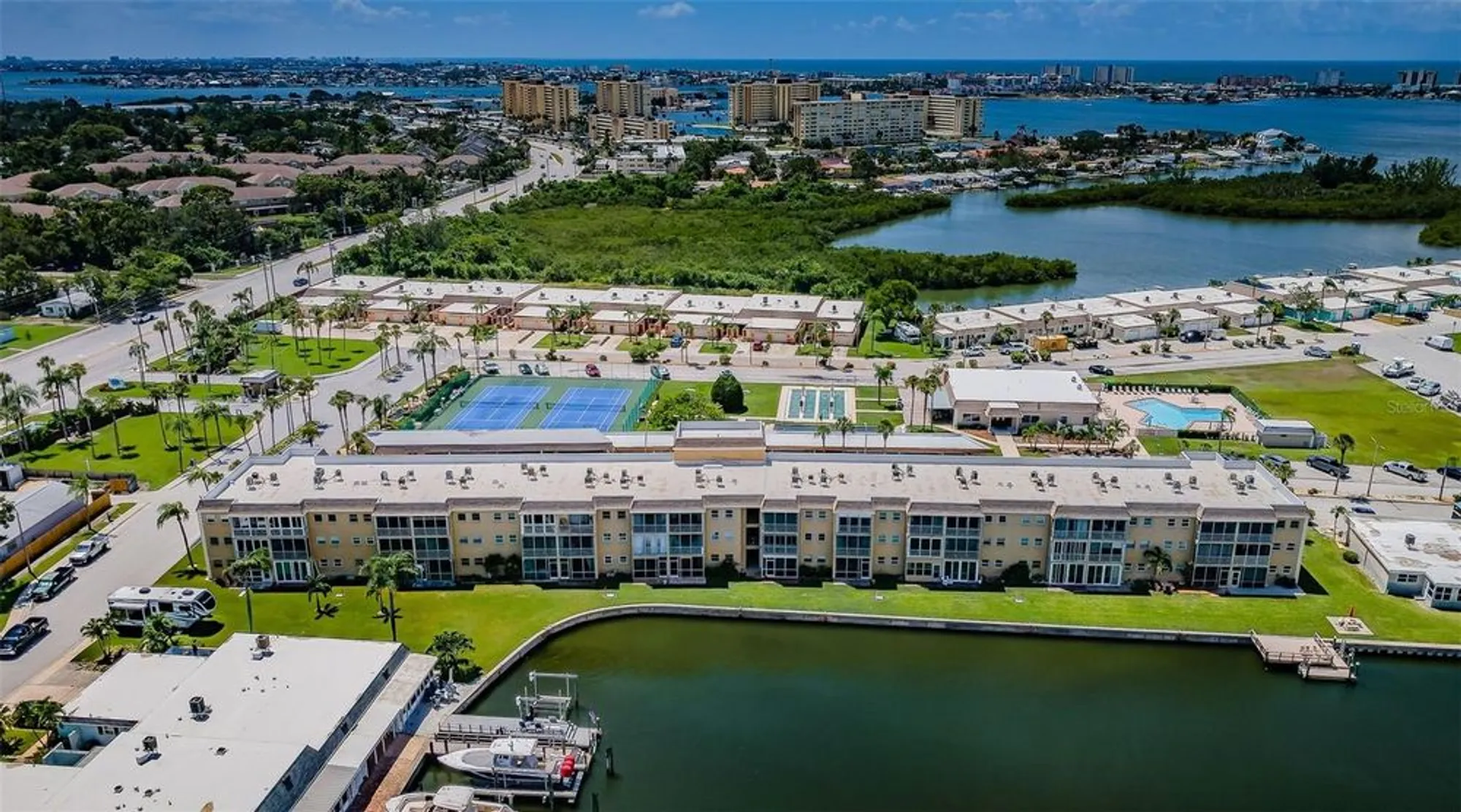 Property Slideshow image 28 of 89 | 1 boca ciega point blvd apt 314, Saint Petersburg, FL, 33708