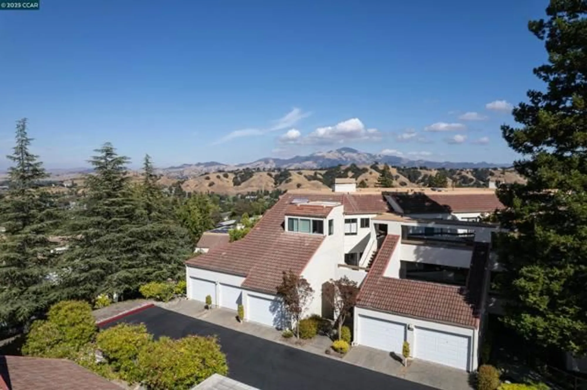 Property Slideshow image 29 of 38 | 3318 ptarmigan dr apt 1b, Walnut Creek, CA, 94595