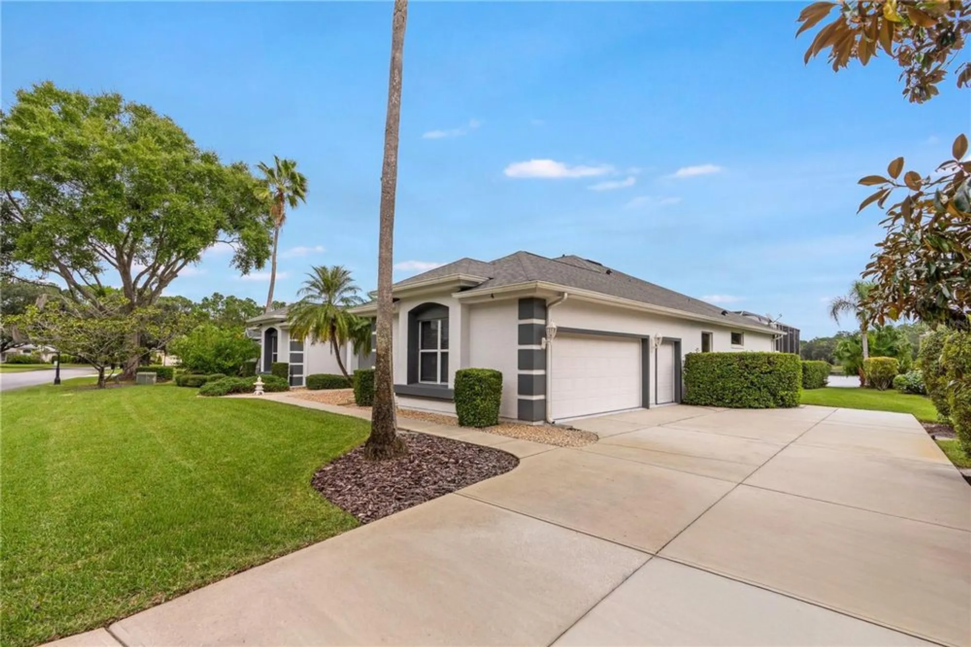 Property Slideshow image 13 of 61 | 4 lakewood dr, Ormond Beach, FL, 32174