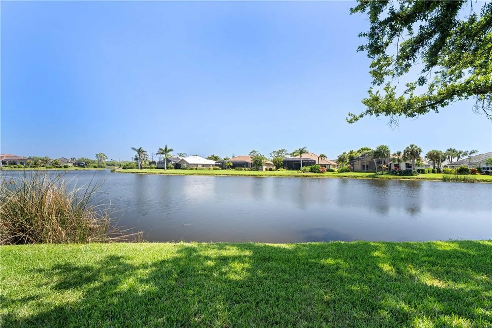 Property Slideshow image 11 of 71 | 13761 long lake ln, Port Charlotte, FL, 33953