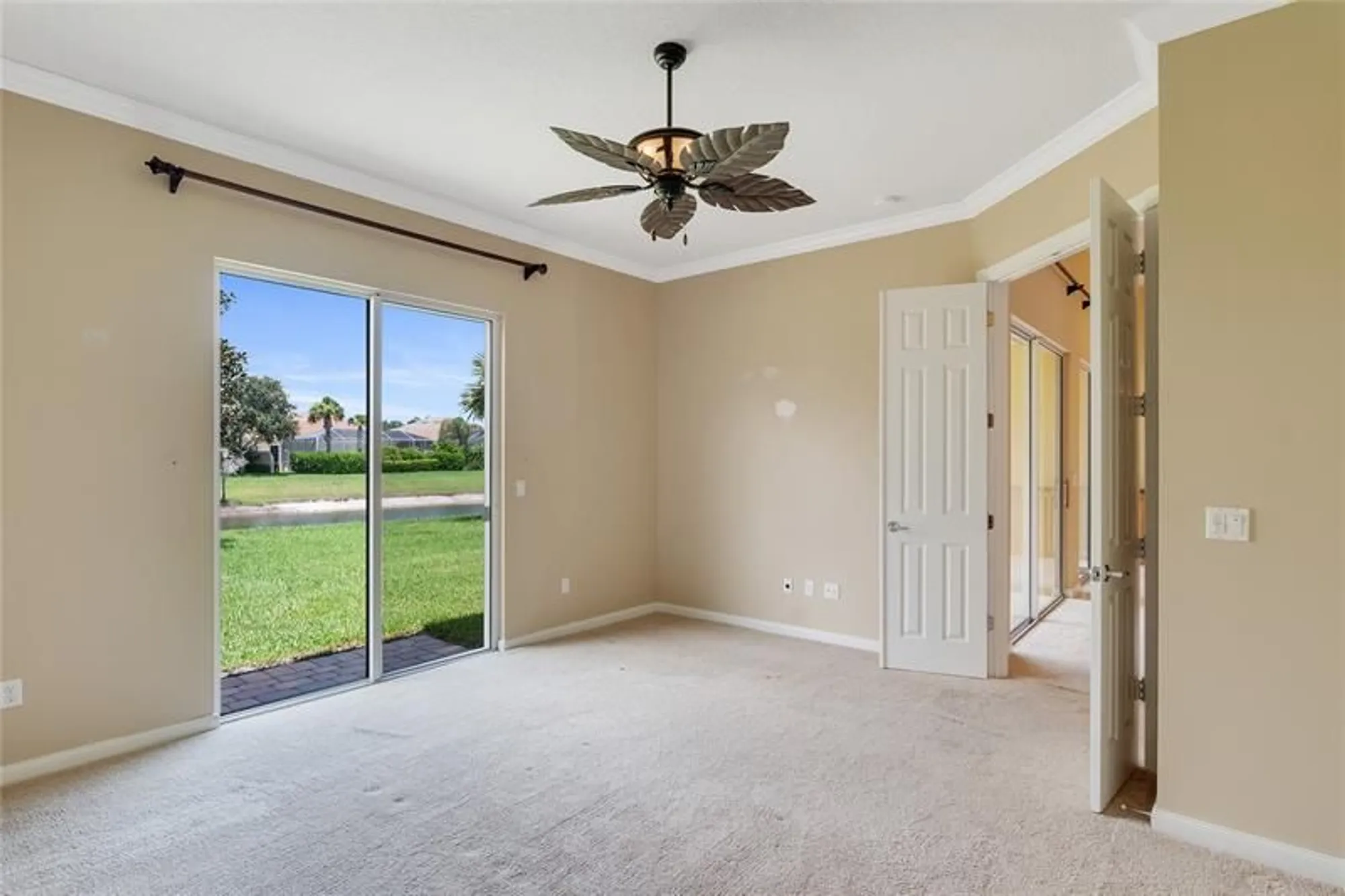 Property Slideshow image 14 of 31 | 5184 formosa cir, Vero Beach, FL, 32967