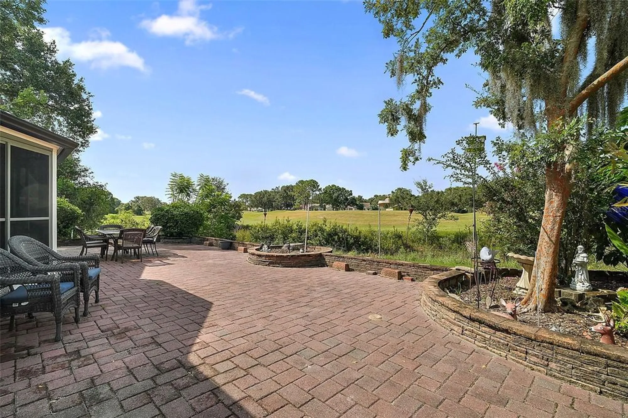 Property Slideshow image 28 of 29 | 25102 meriweather rd, Leesburg, FL, 34748