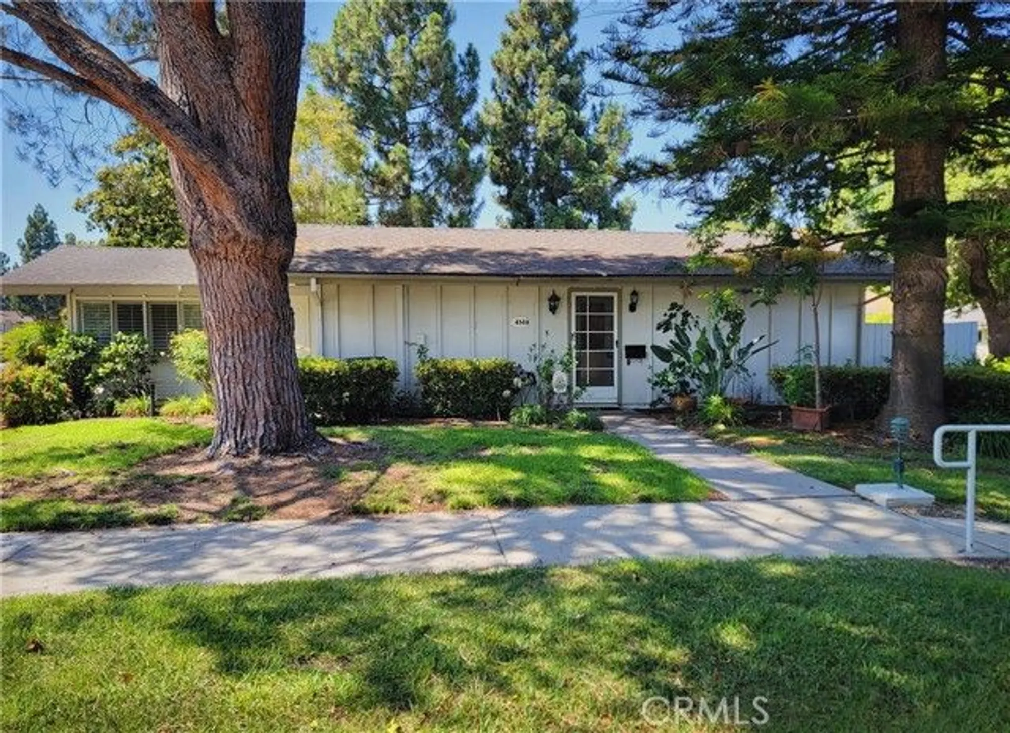 Property Slideshow image 1 of 29 | 414 avenida castilla a, Laguna Woods, CA, 92637