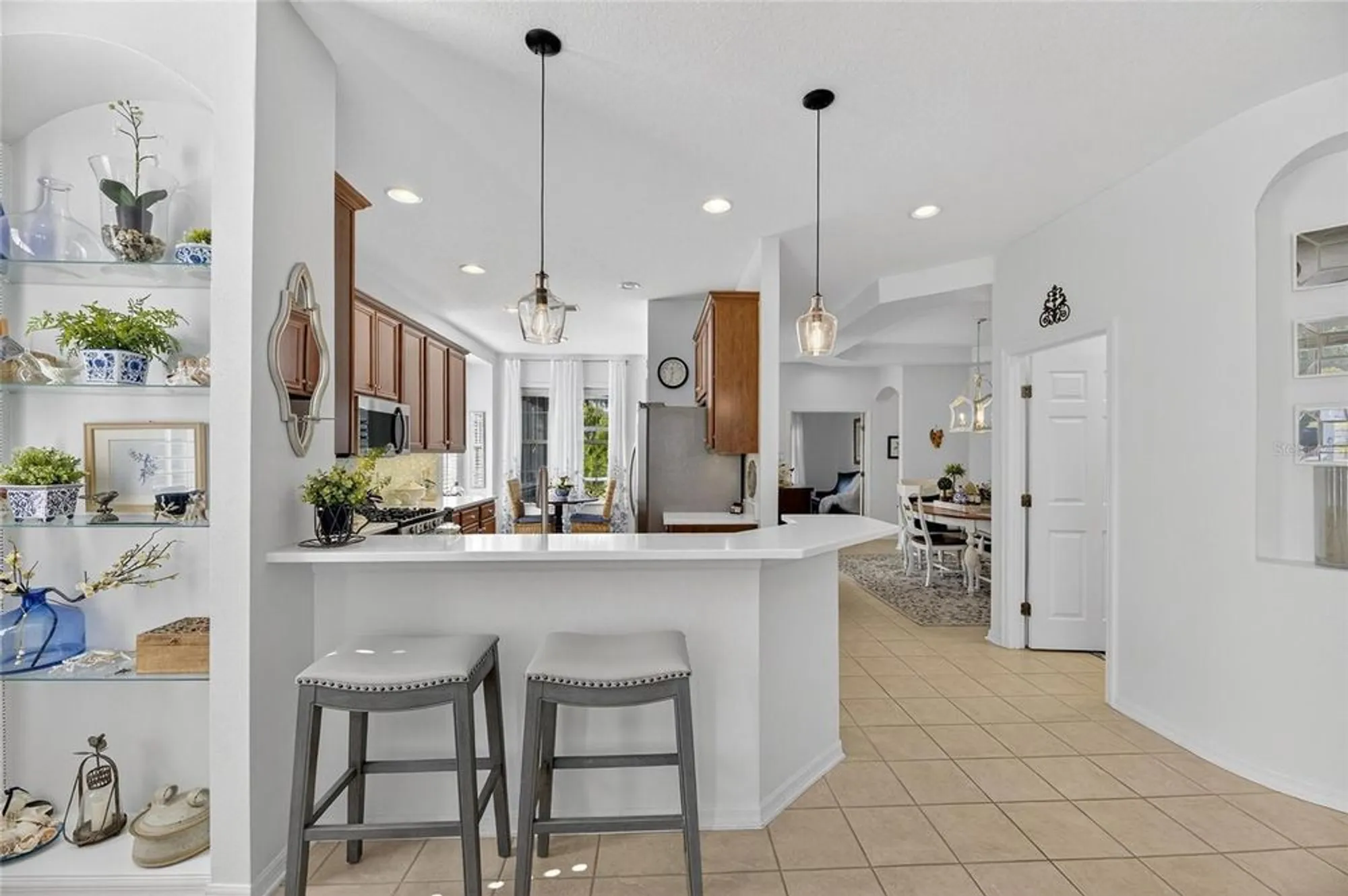 Property Slideshow image 13 of 100 | 5612 golden isles dr, Apollo Beach, FL, 33572