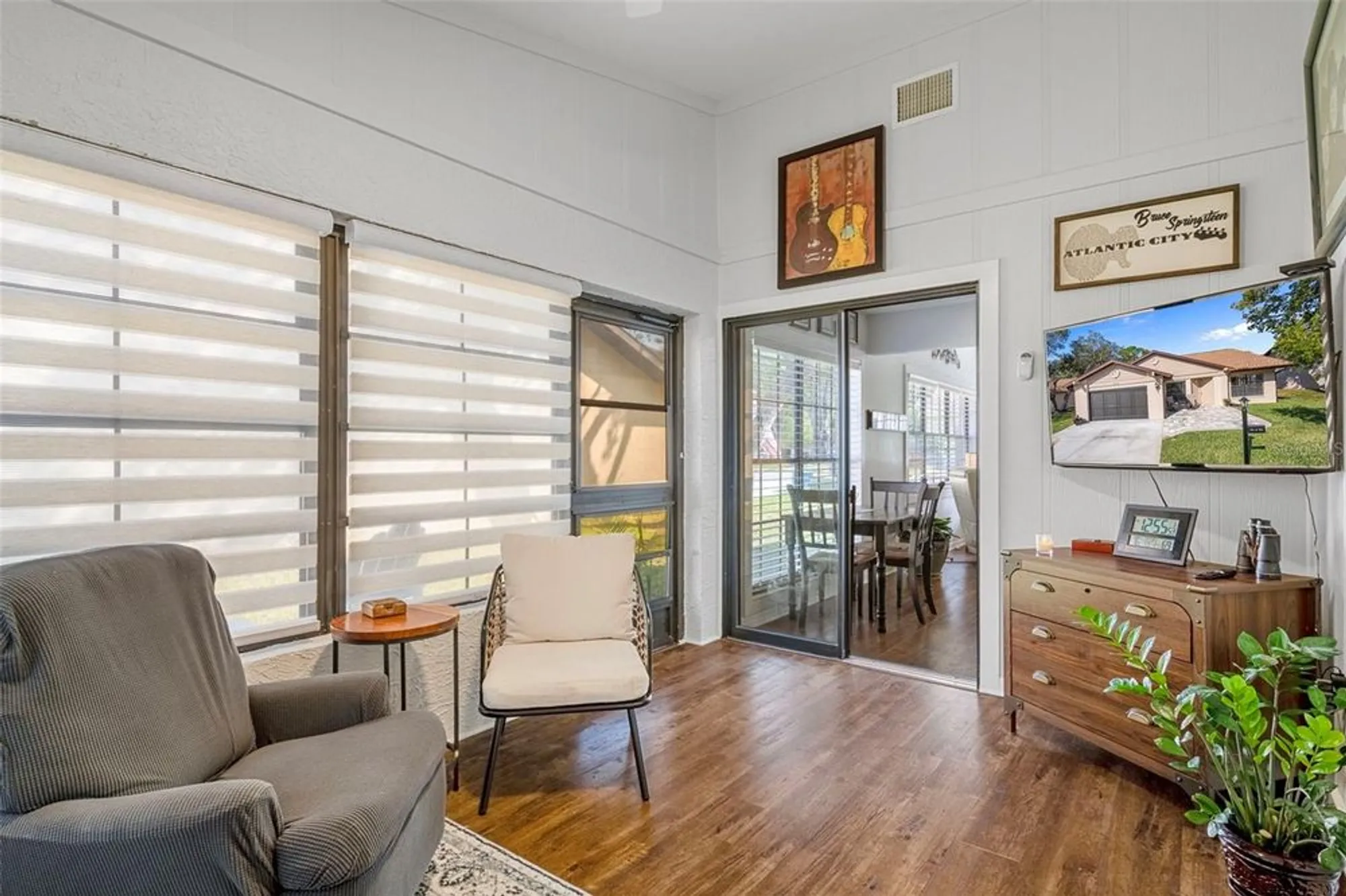 Property Slideshow image 24 of 65 | 6732 oak cluster cir, Spring Hill, FL, 34606