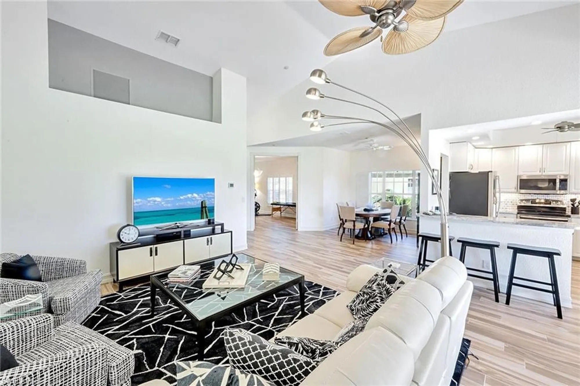 Property Slideshow image 5 of 50 | 24665 canary island ct 201, Bonita Springs, FL, 34134