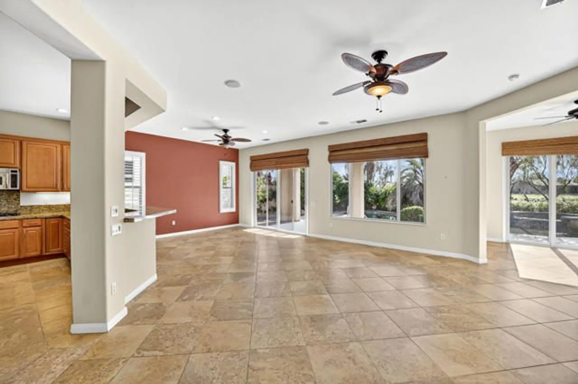 Property Slideshow image 12 of 69 | 81073 avenida tres lagunas, Indio, CA, 92203