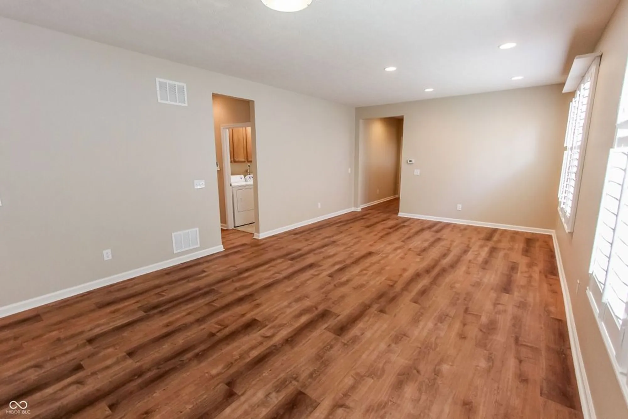 Property Slideshow image 20 of 52 | 15935 lambrusco way, Fishers, IN, 46037