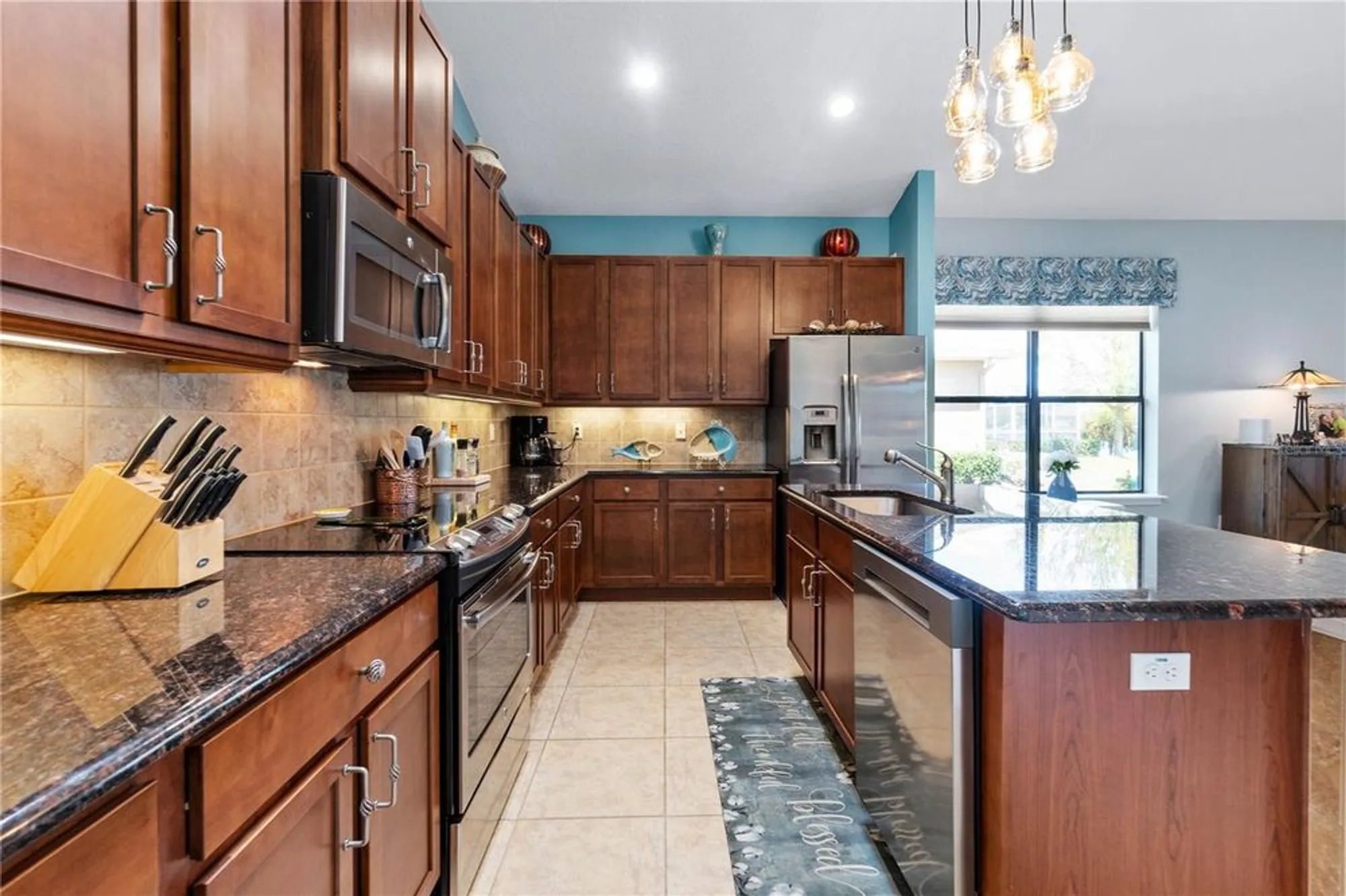 Property Slideshow image 9 of 51 | 642 elk river dr, Ormond Beach, FL, 32174