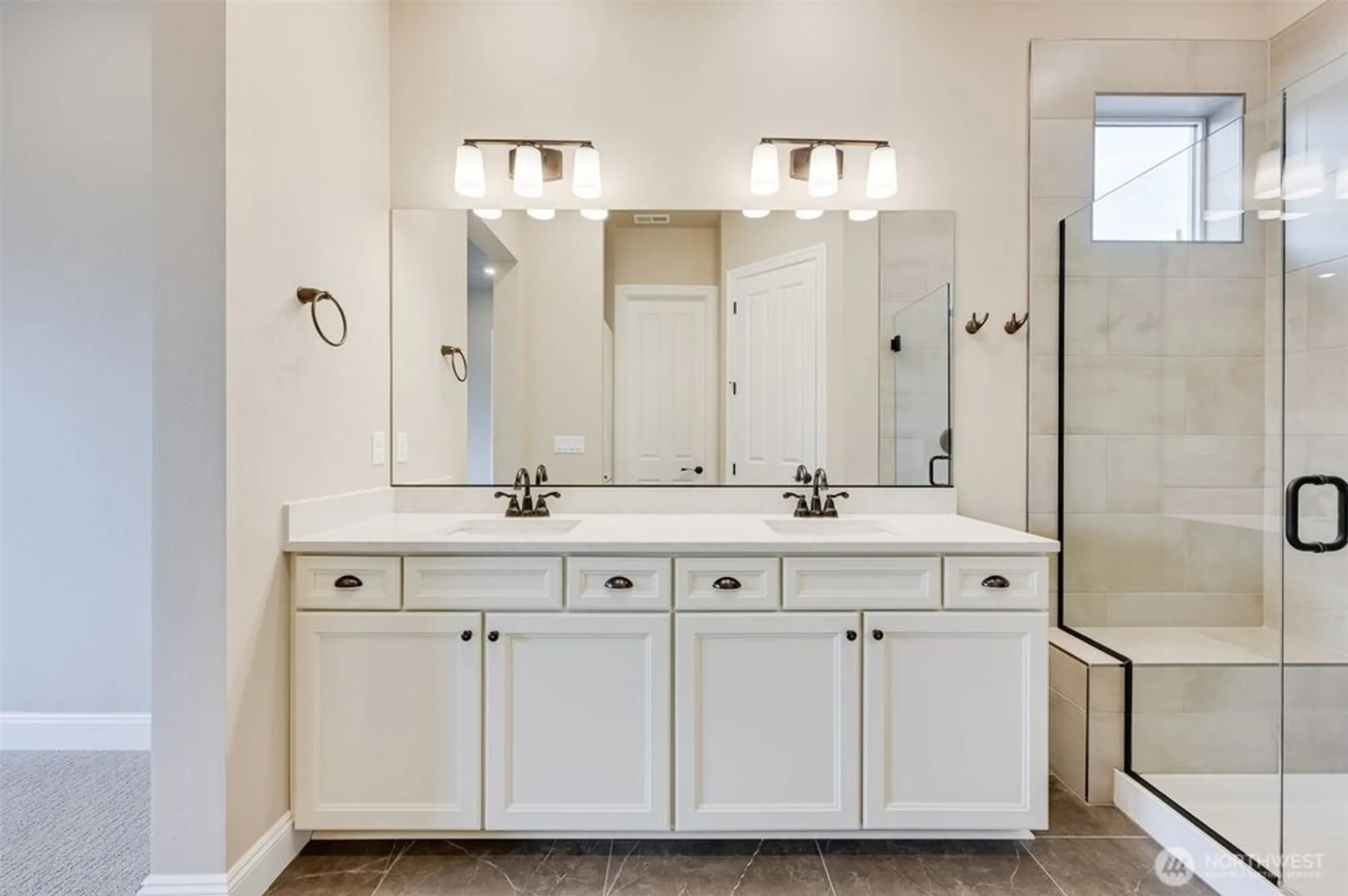 Property Slideshow image 28 of 33 | 20562 150th st e unit e, Bonney Lake, WA, 98391