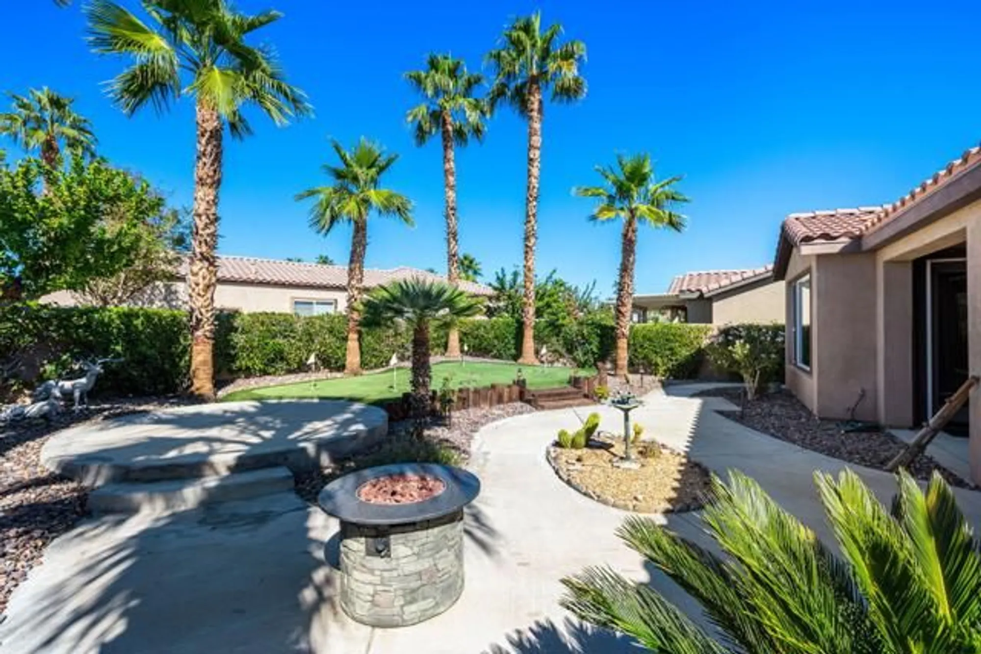 Property Slideshow image 5 of 78 | 81626 prism dr, La Quinta, CA, 92253