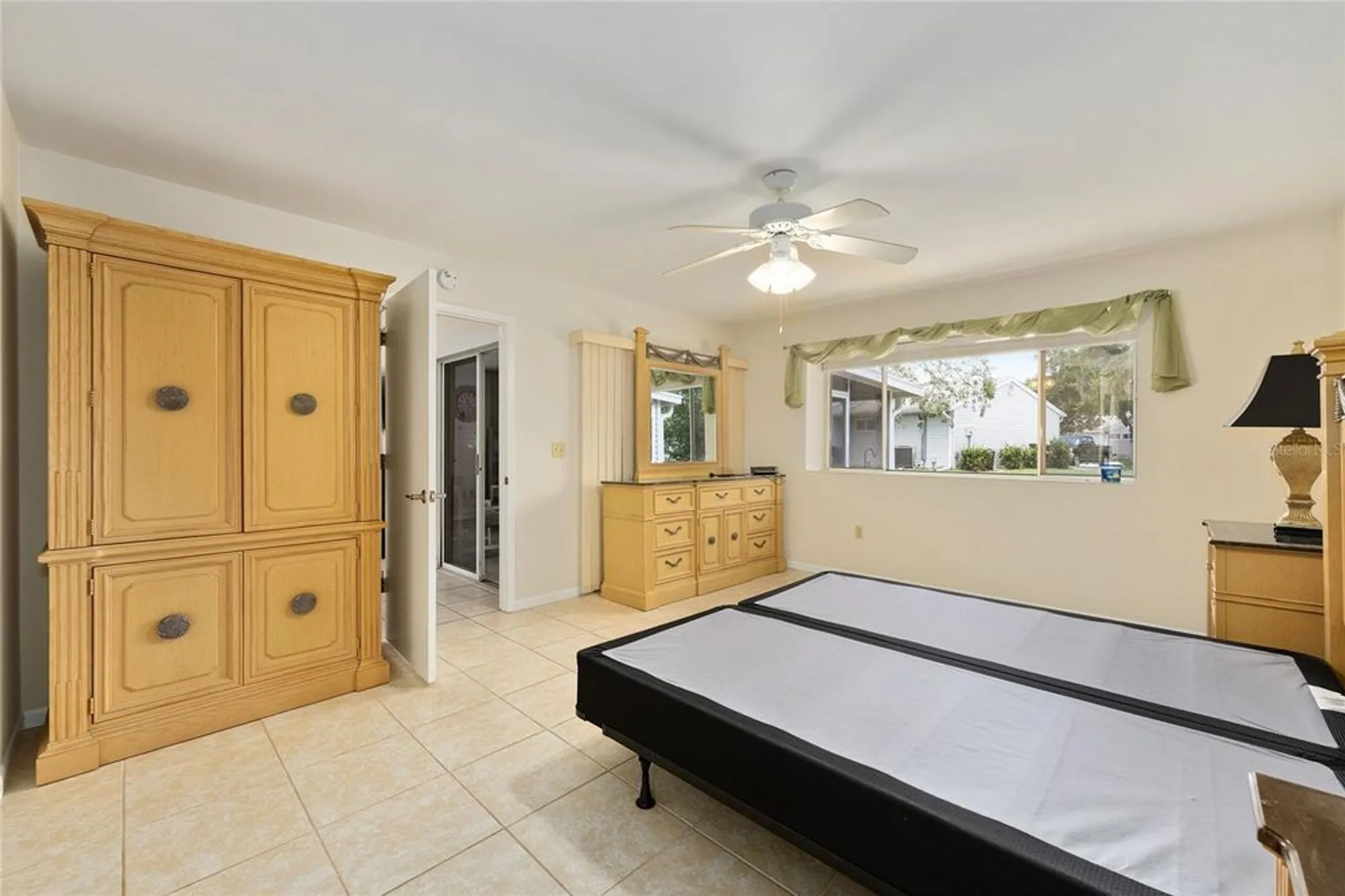 Property Slideshow image 18 of 37 | 10888 sw 90th ct, Ocala, FL, 34481