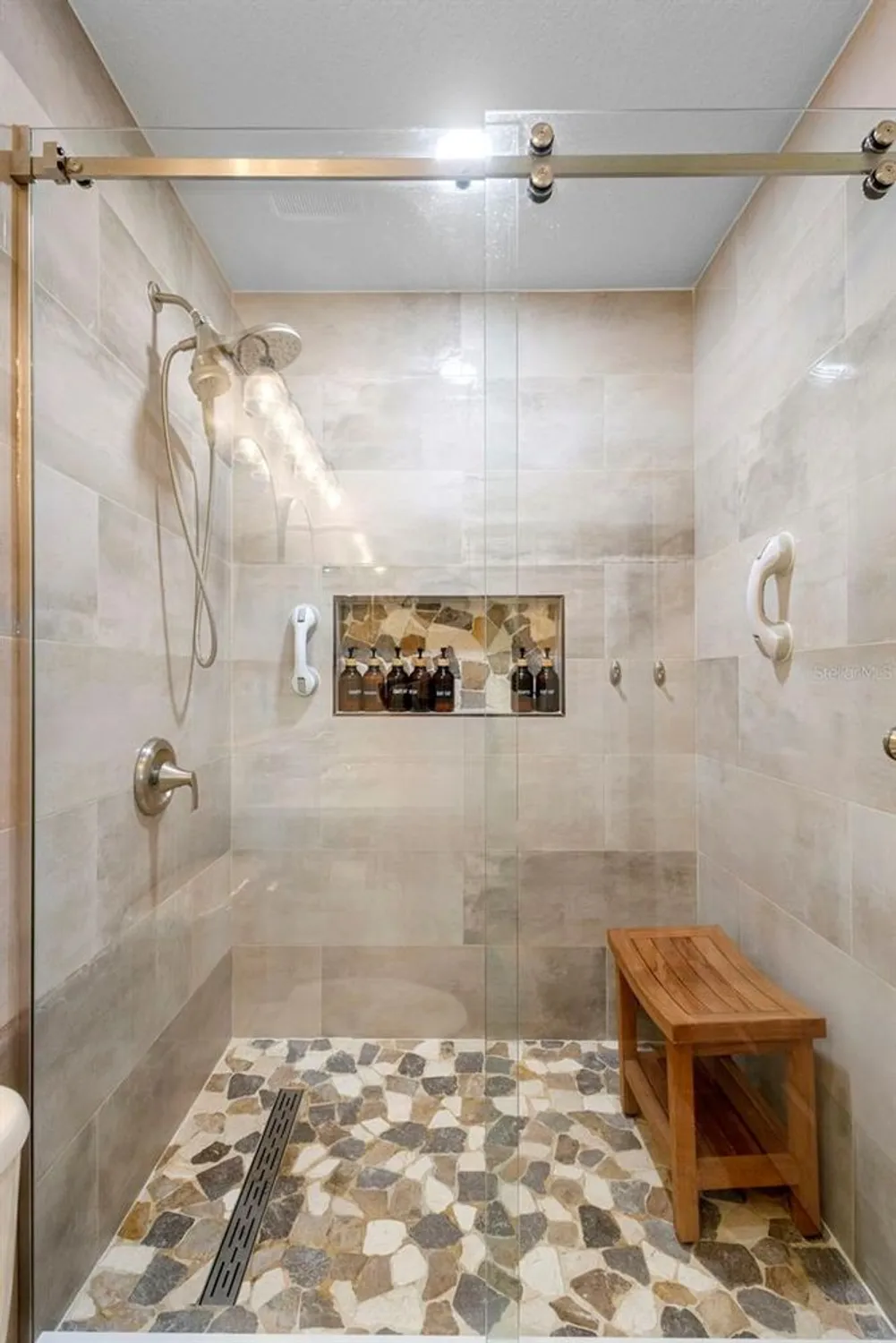 Property Slideshow image 27 of 52 | 30118 cheval st, Mount Dora, FL, 32757