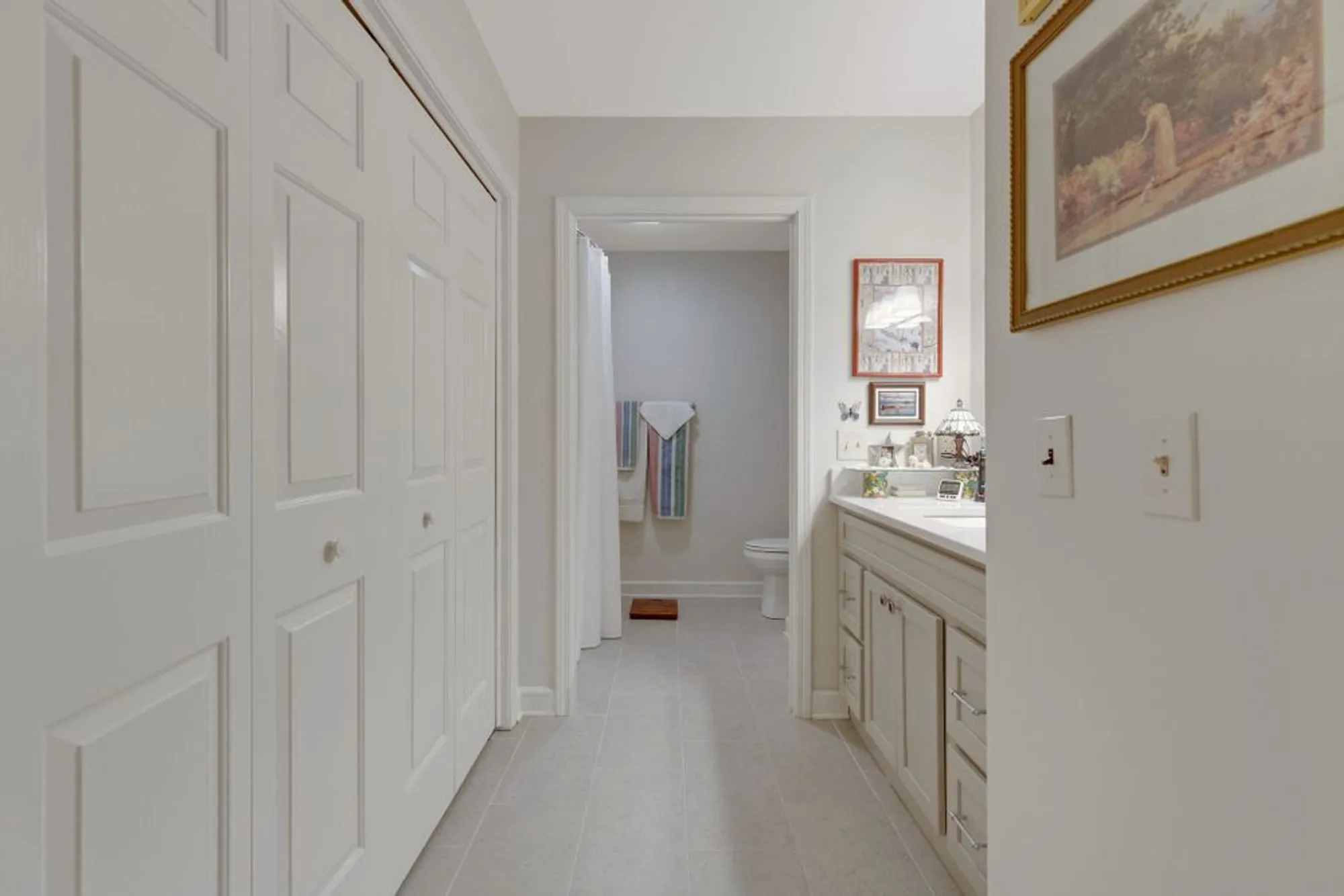 Property Slideshow image 22 of 33 | 814 marquette dr, Nashville, TN, 37205