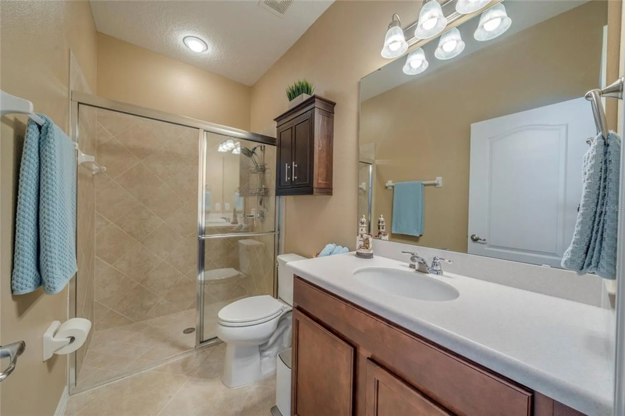 Property Slideshow image 19 of 27 | 1023 timbervale trl, Clermont, FL, 34715