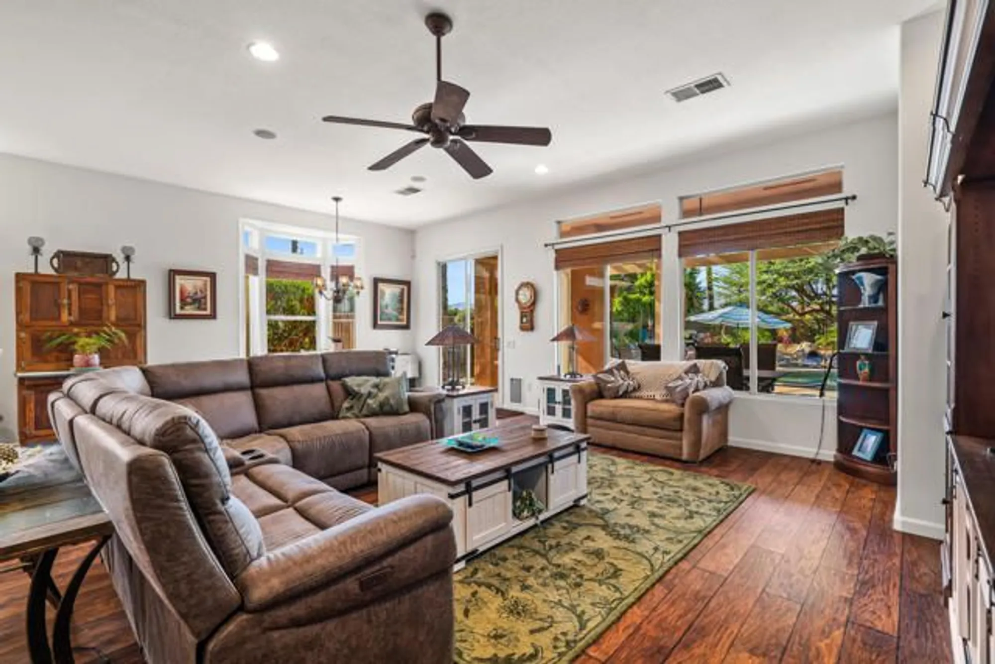 Property Slideshow image 7 of 56 | 44129 royal troon dr, Indio, CA, 92201