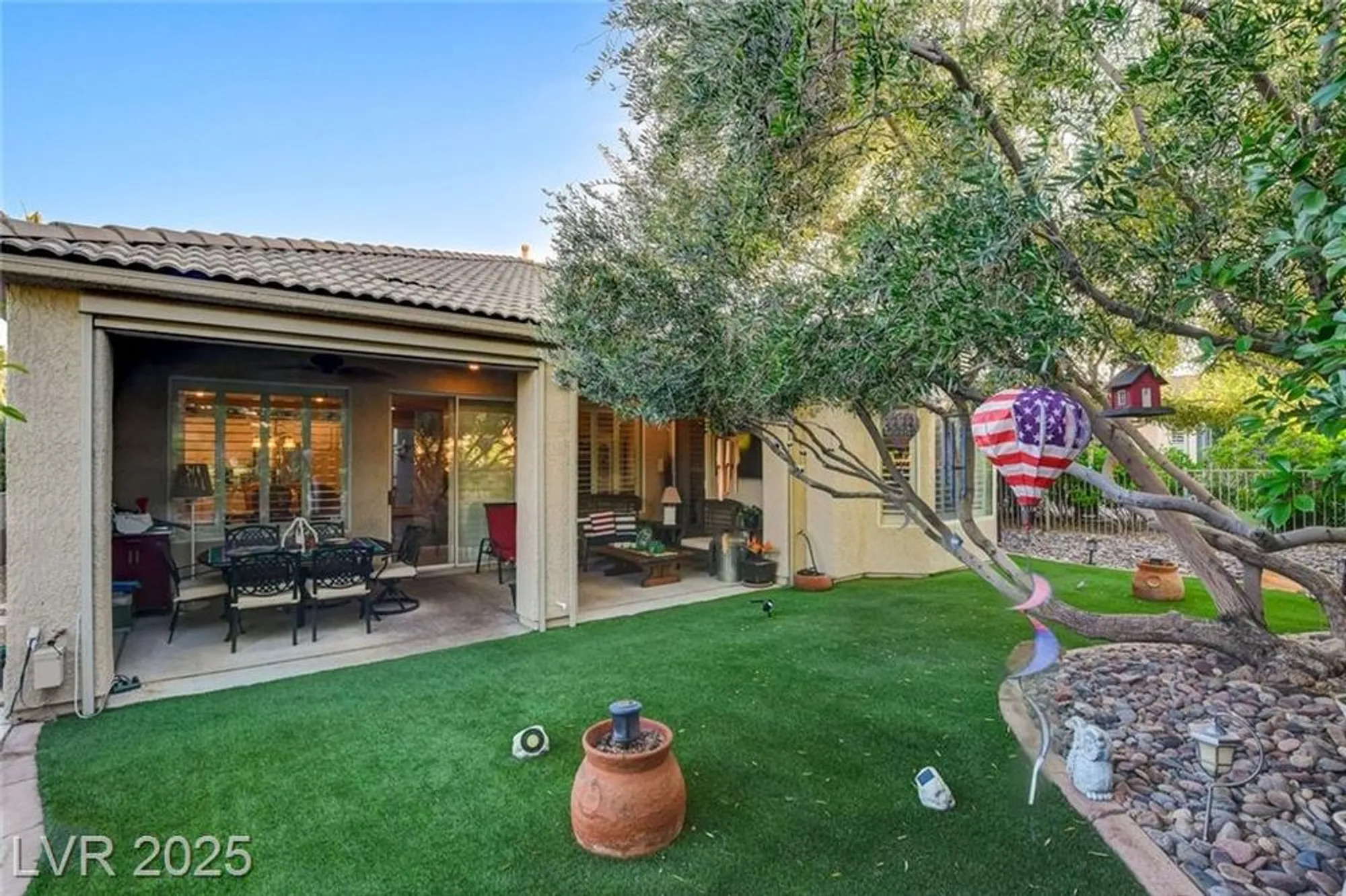 Property Slideshow image 32 of 54 | 10228 riva de destino ave, Las Vegas, NV, 89135