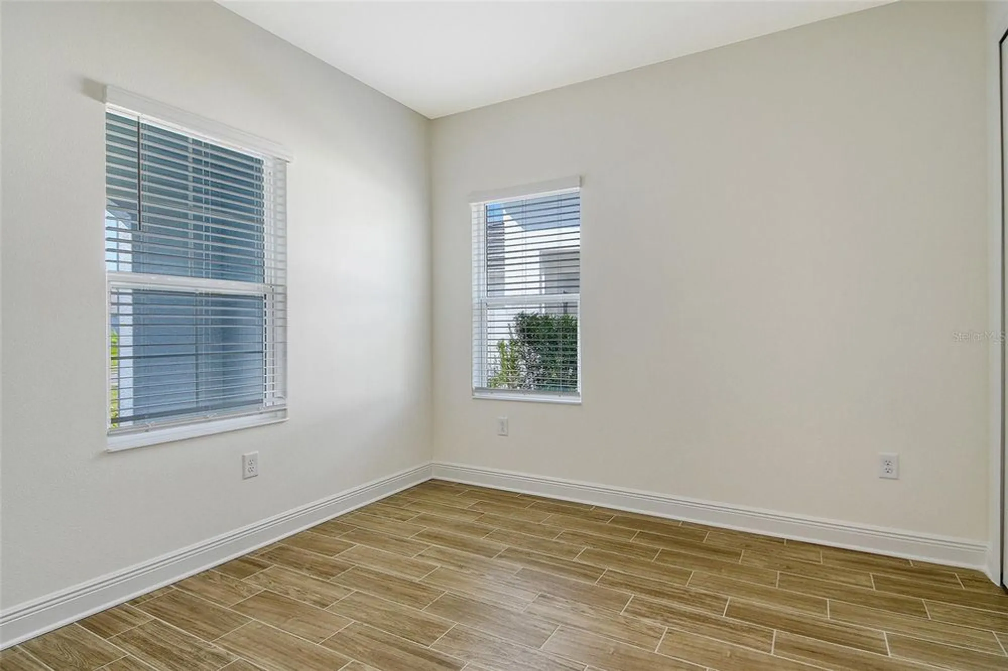 Property Slideshow image 35 of 41 | 12697 palatka dr, Venice, FL, 34293