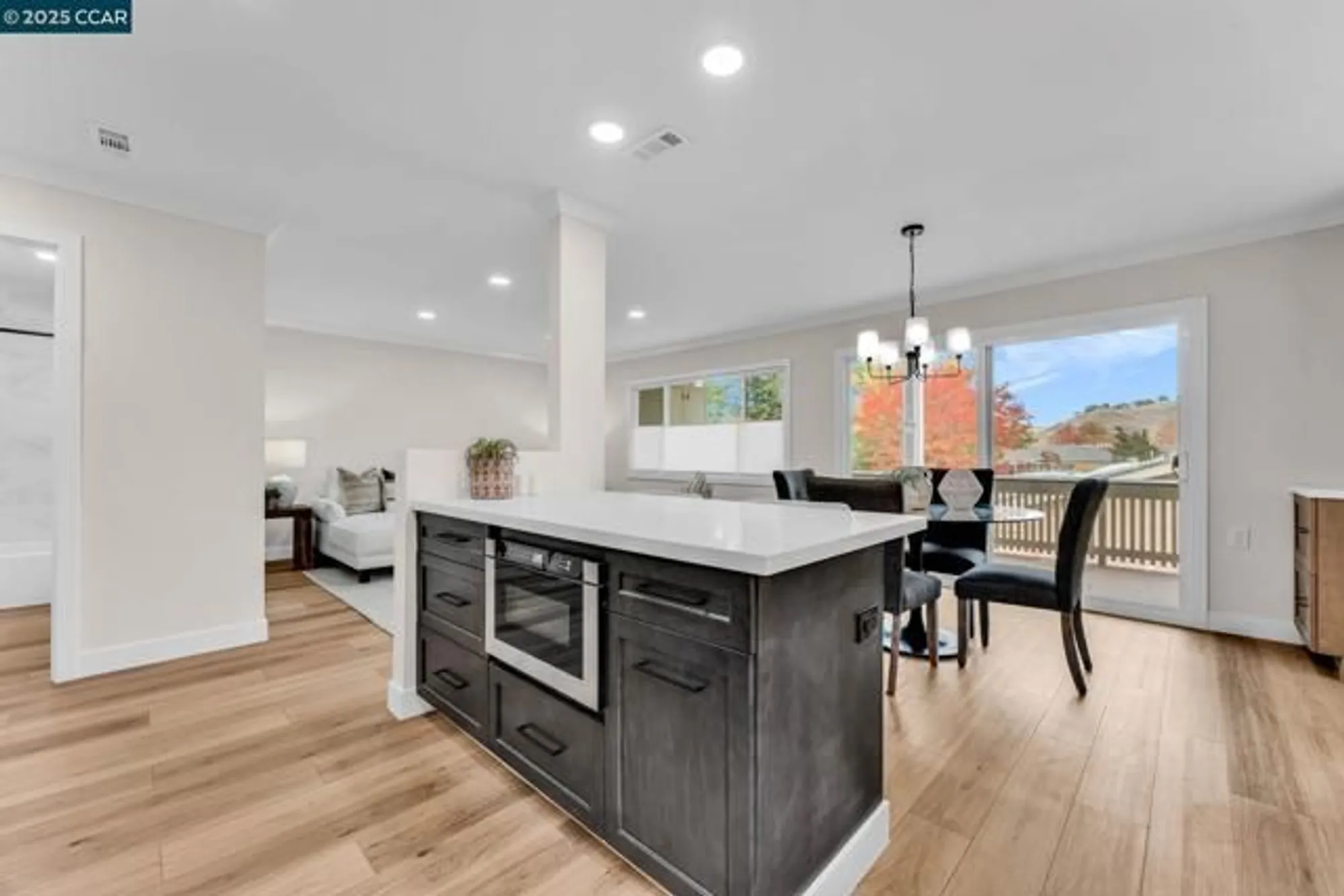 Property Slideshow image 15 of 49 | 1216 fairlawn ct 8, Walnut Creek, CA, 94595