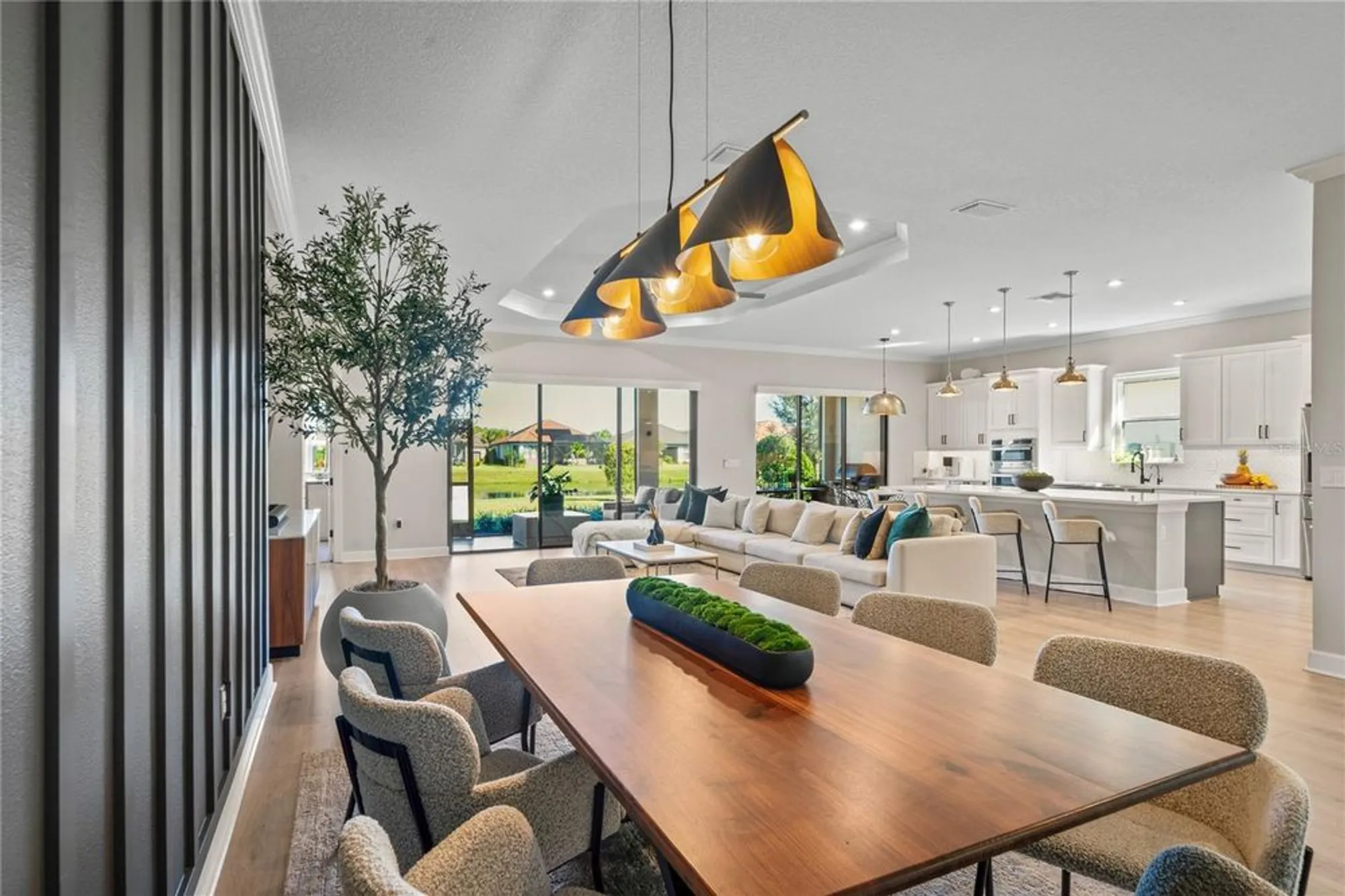Property Slideshow image 2 of 91 | 11223 egeria dr, Odessa, FL, 33556