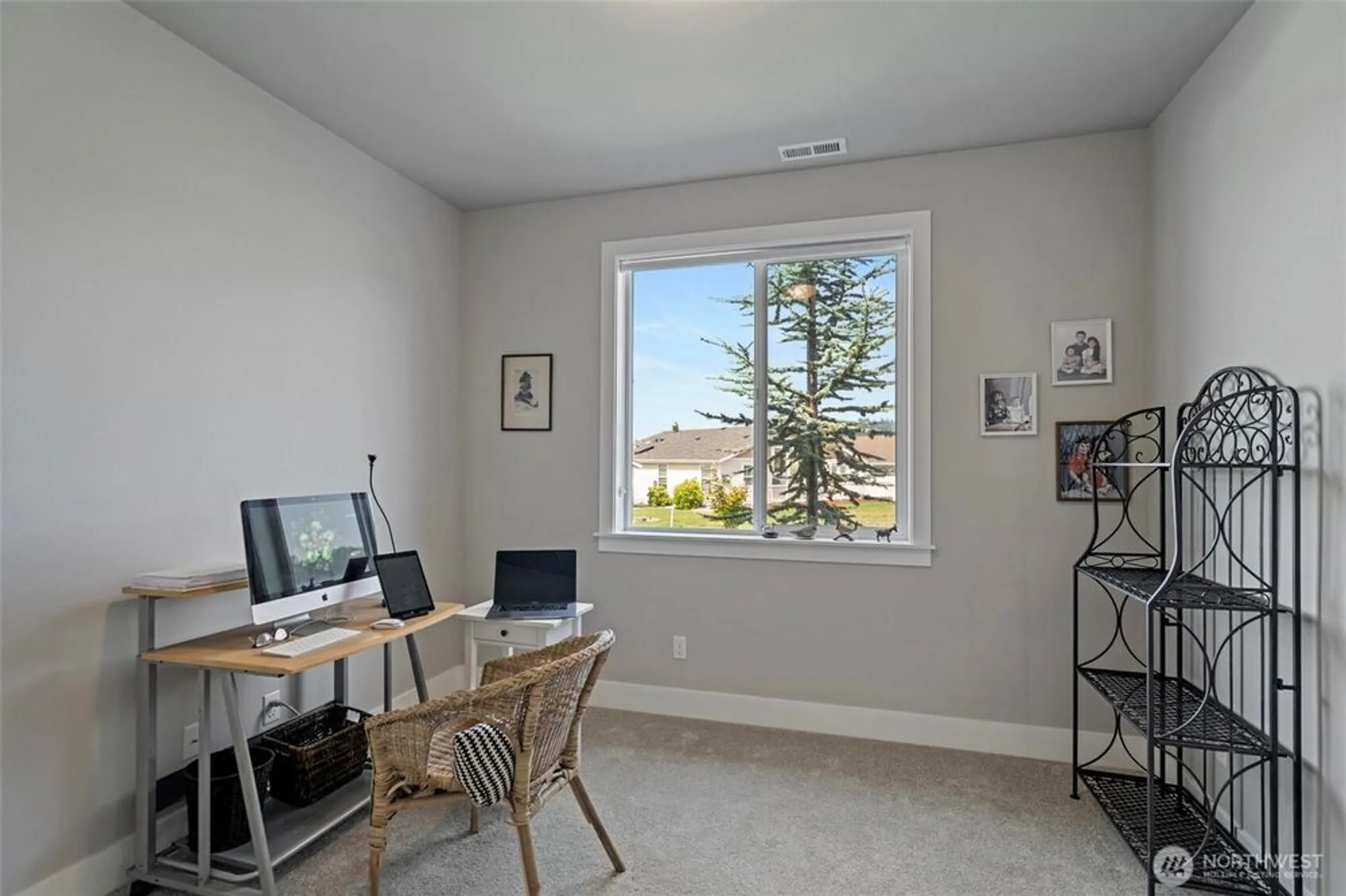 Property Slideshow image 20 of 40 | 112 madrona ln, Orting, WA, 98360