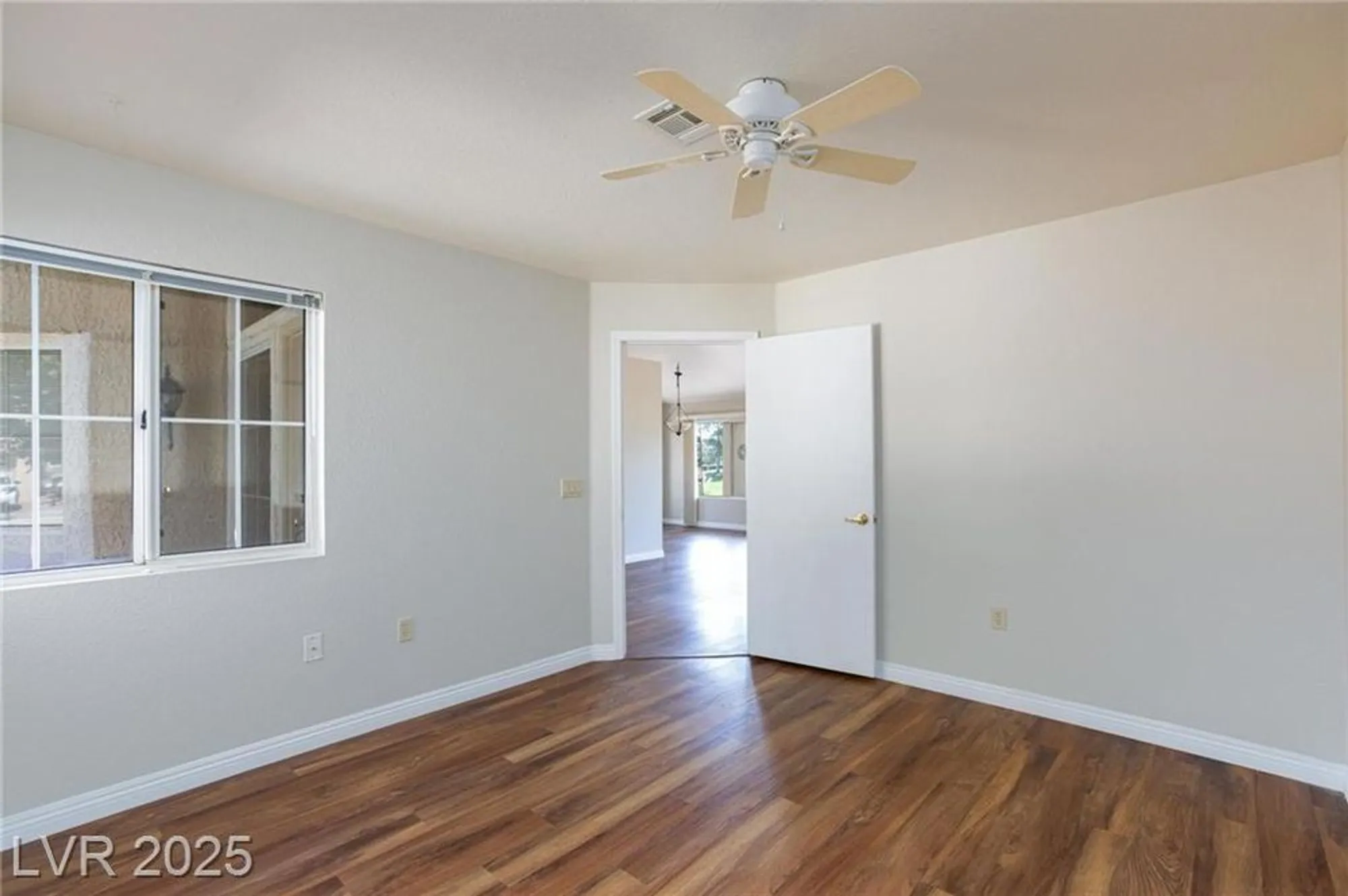 Property Slideshow image 17 of 39 | 8925 litchfield ave, Las Vegas, NV, 89134