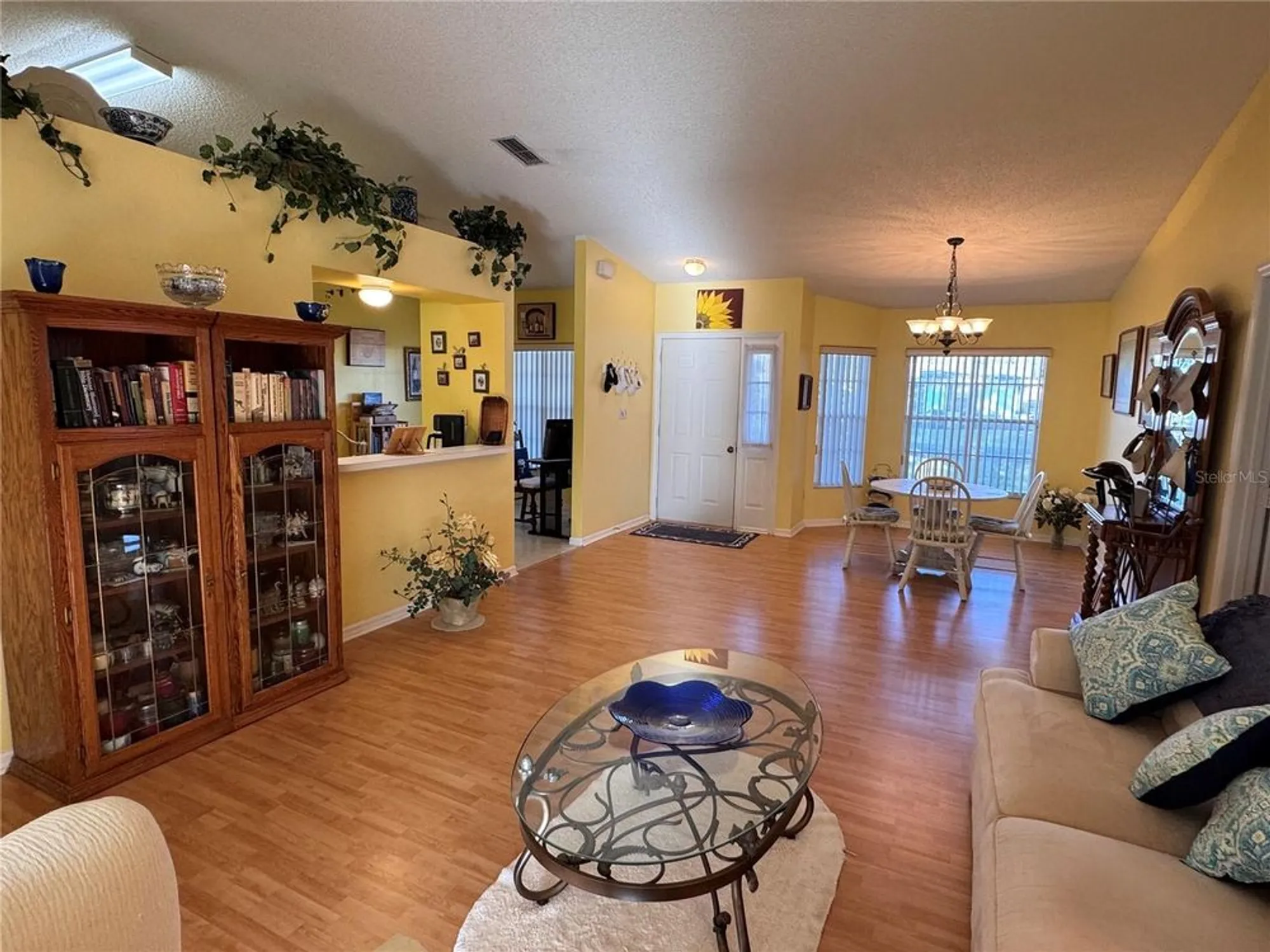Property Slideshow image 18 of 100 | 25527 oak aly, Leesburg, FL, 34748