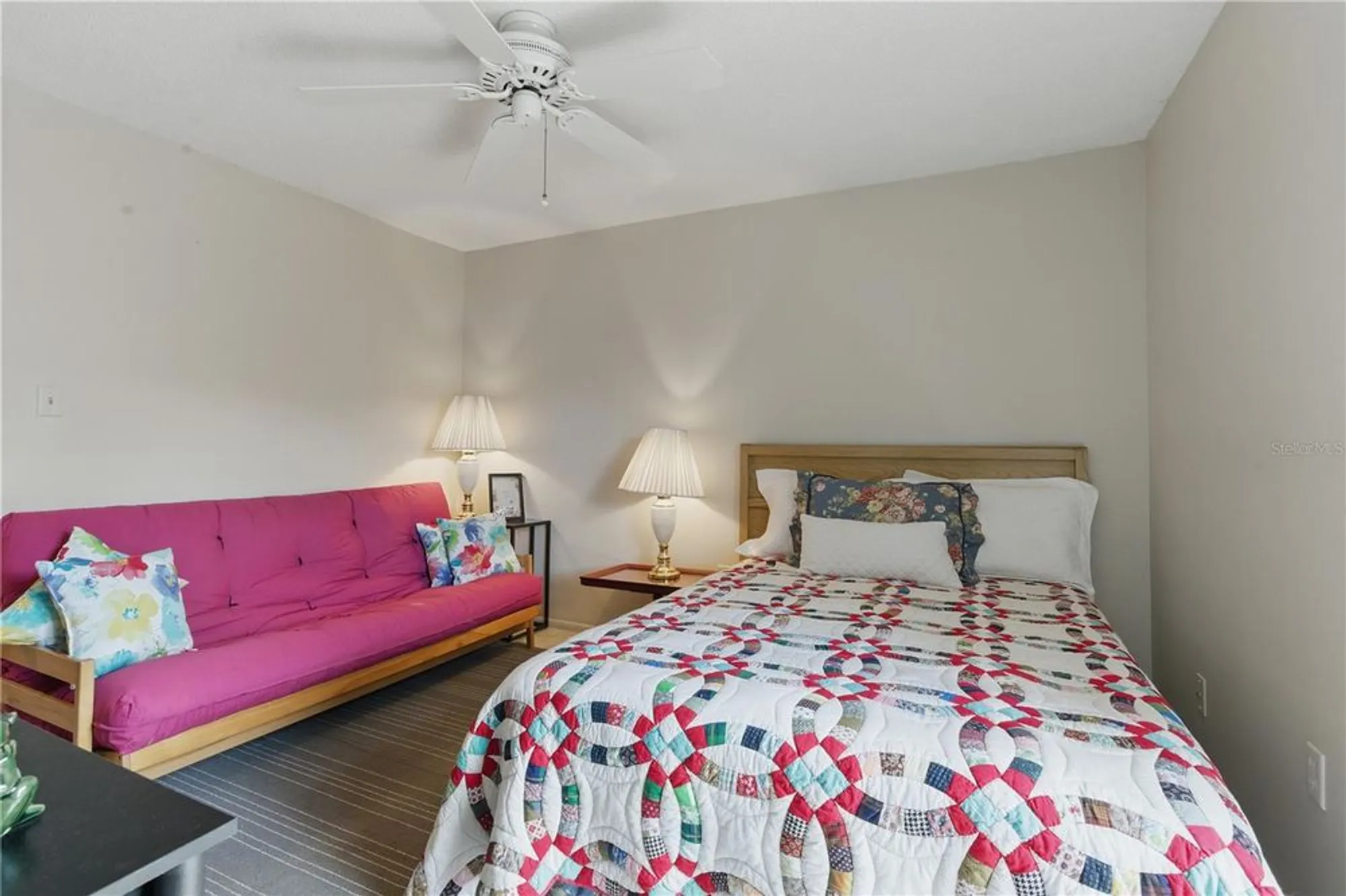 Property Slideshow image 16 of 36 | 858 cambridge ct # 858, Dunedin, FL, 34698