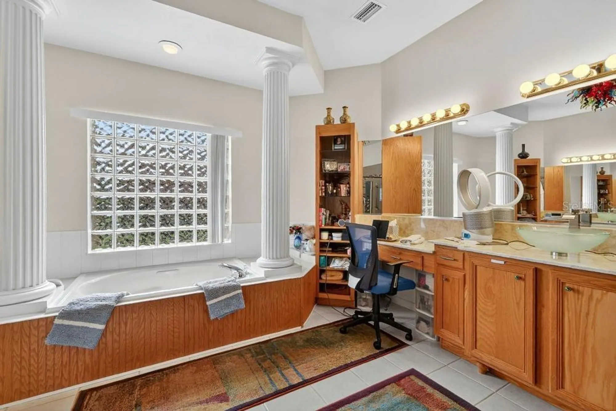 Property Slideshow image 23 of 38 | 3606 mulberry grove loop, Leesburg, FL, 34748