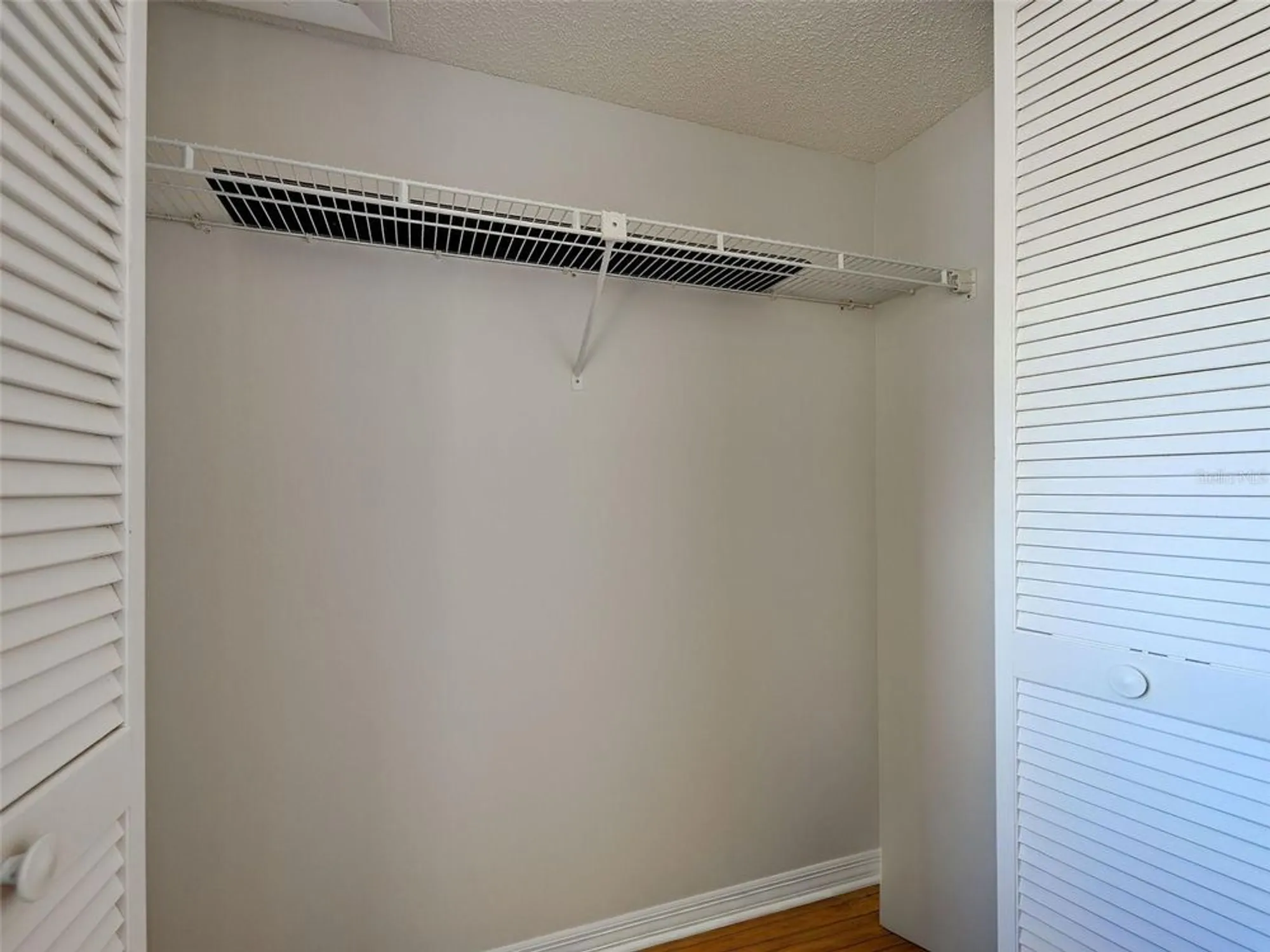 Property Slideshow image 17 of 54 | 406 cerromar cir 222, Venice, FL, 34293