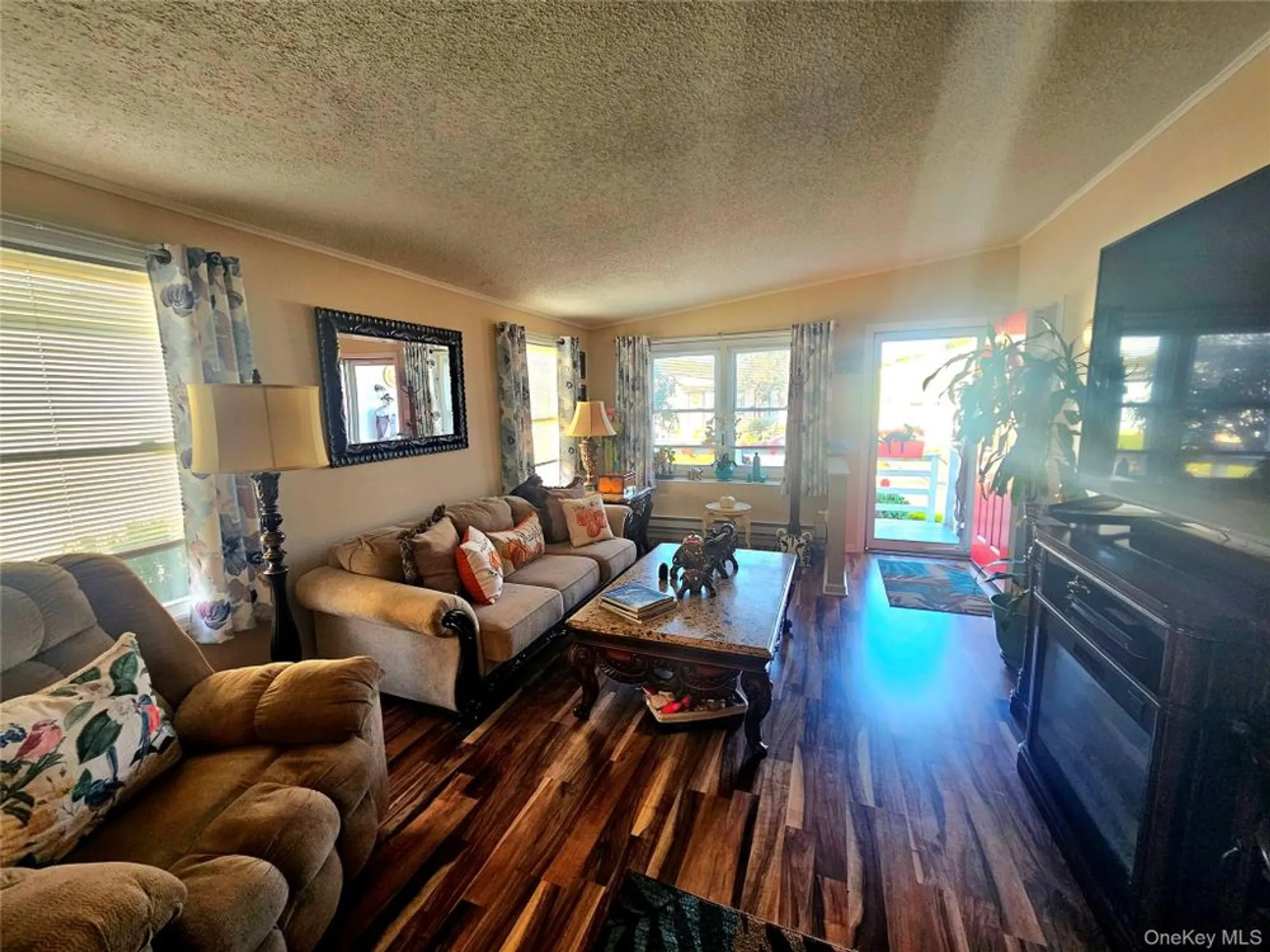 Property Slideshow image 5 of 35 | 45 dogwood ln, Manorville, NY, 11949