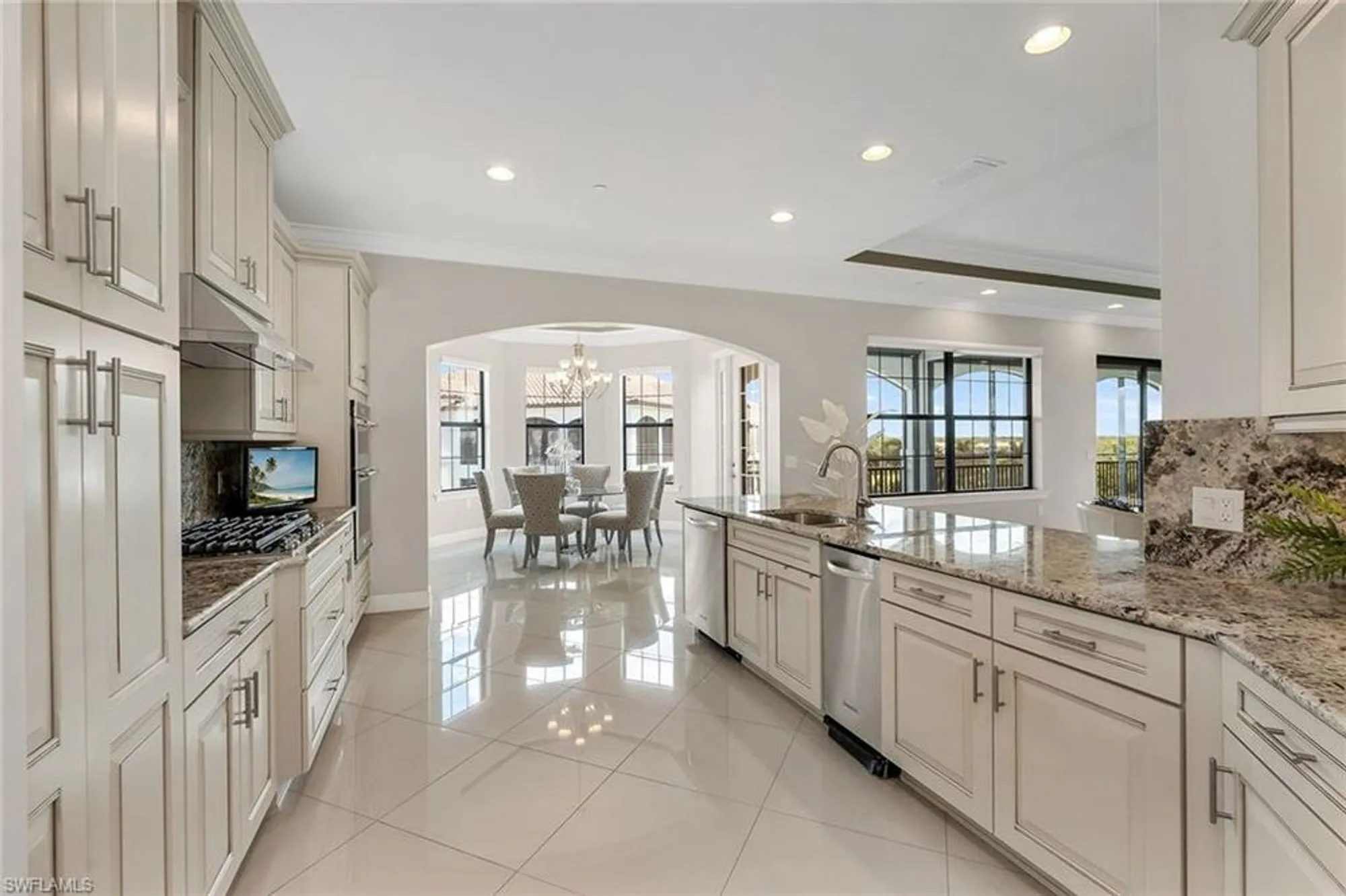 Property Slideshow image 7 of 28 | 4711 via del corso ln 402, Bonita Springs, FL, 34134
