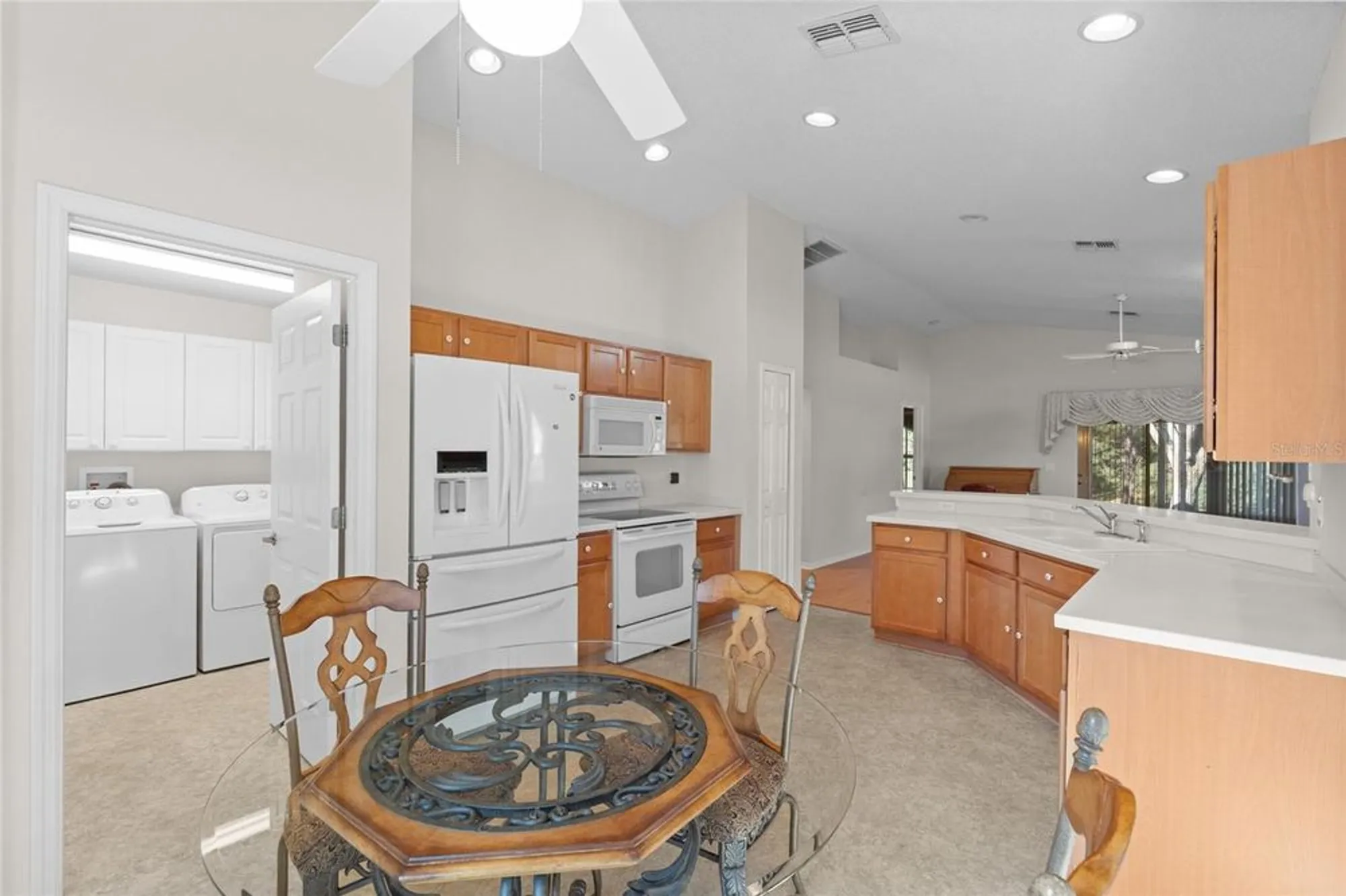 Property Slideshow image 8 of 44 | 265 center oak cir, Spring Hill, FL, 34609