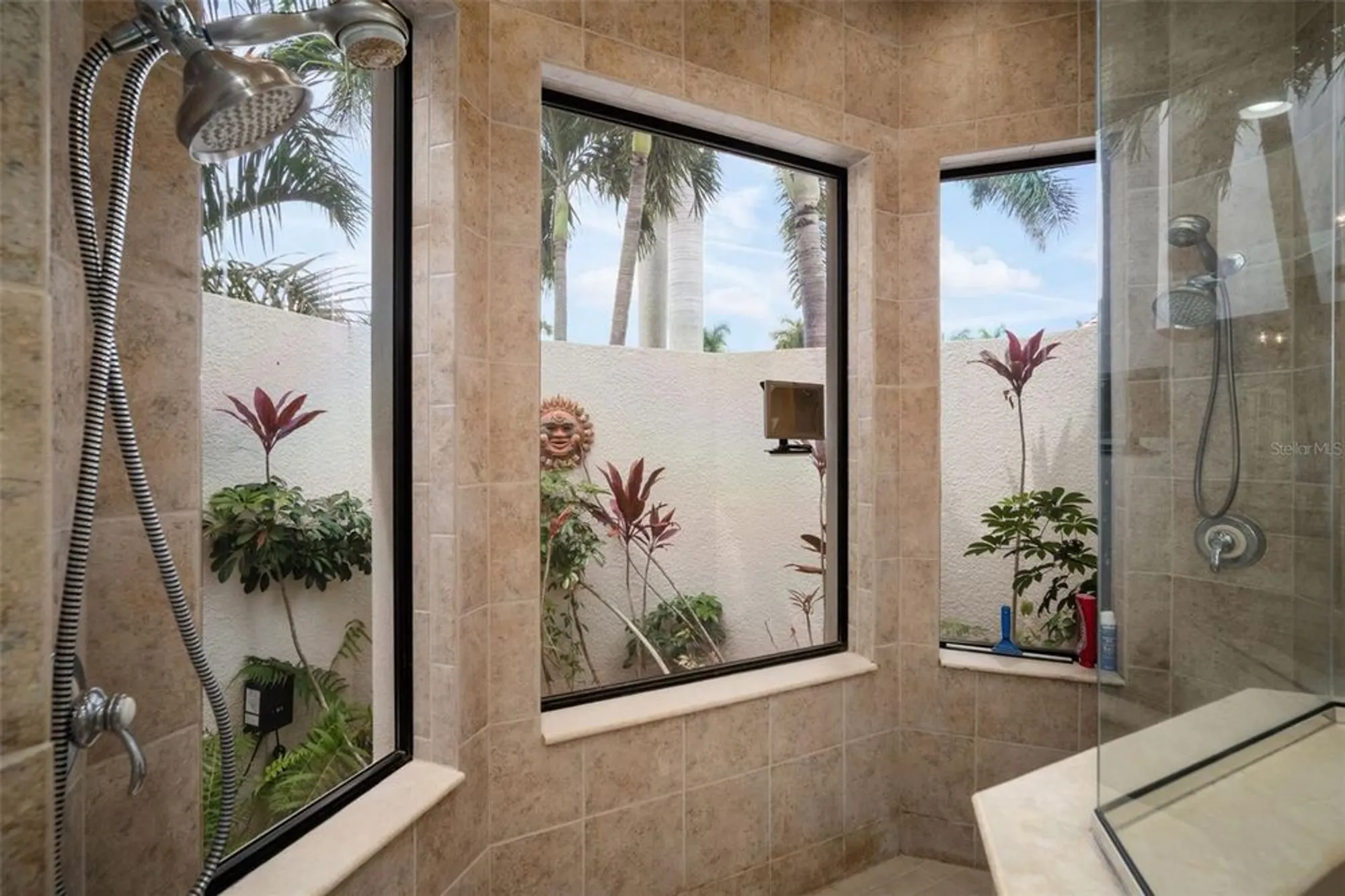 Property Slideshow image 51 of 98 | 5405 tybee island dr, Apollo Beach, FL, 33572