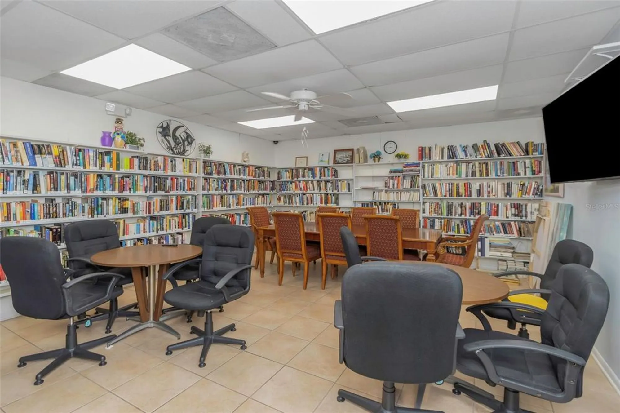 Property Slideshow image 36 of 56 | 5246 81st st n apt 24, Saint Petersburg, FL, 33709