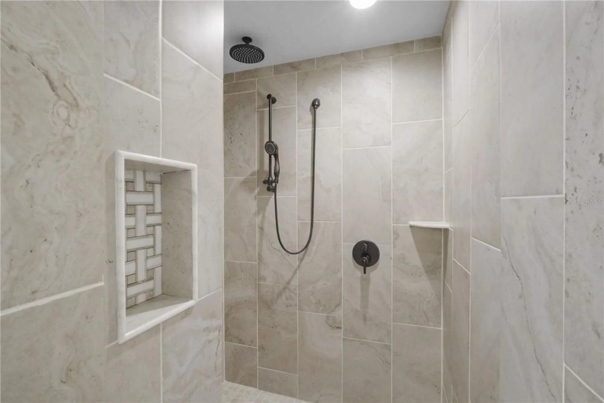 Property Slideshow image 27 of 44 | 445 society hill cir, The Villages, FL, 32162