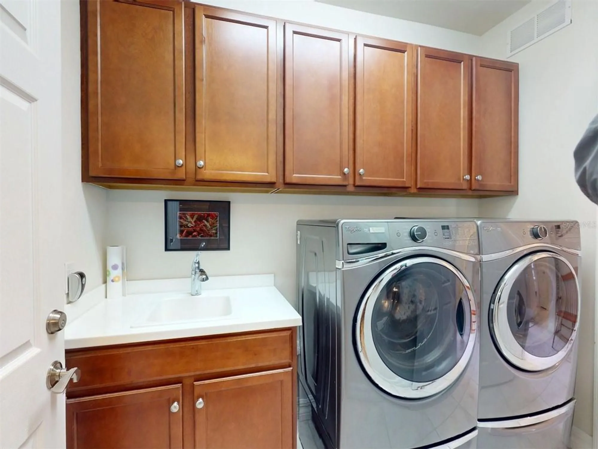 Property Slideshow image 26 of 47 | 2419 daisy dr, North Port, FL, 34289