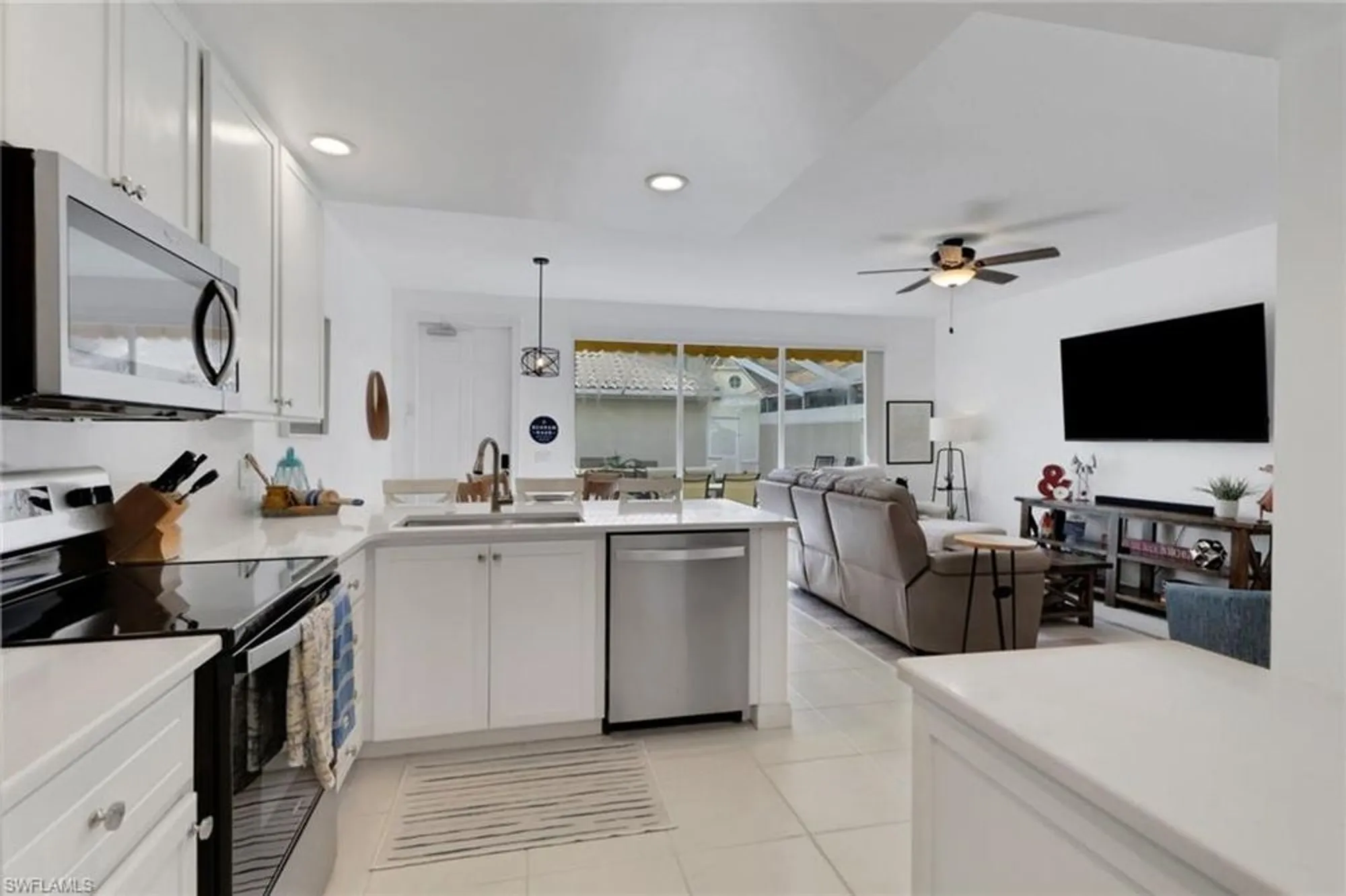 Property Slideshow image 14 of 43 | 3570 zanzibar way, Naples, FL, 34119