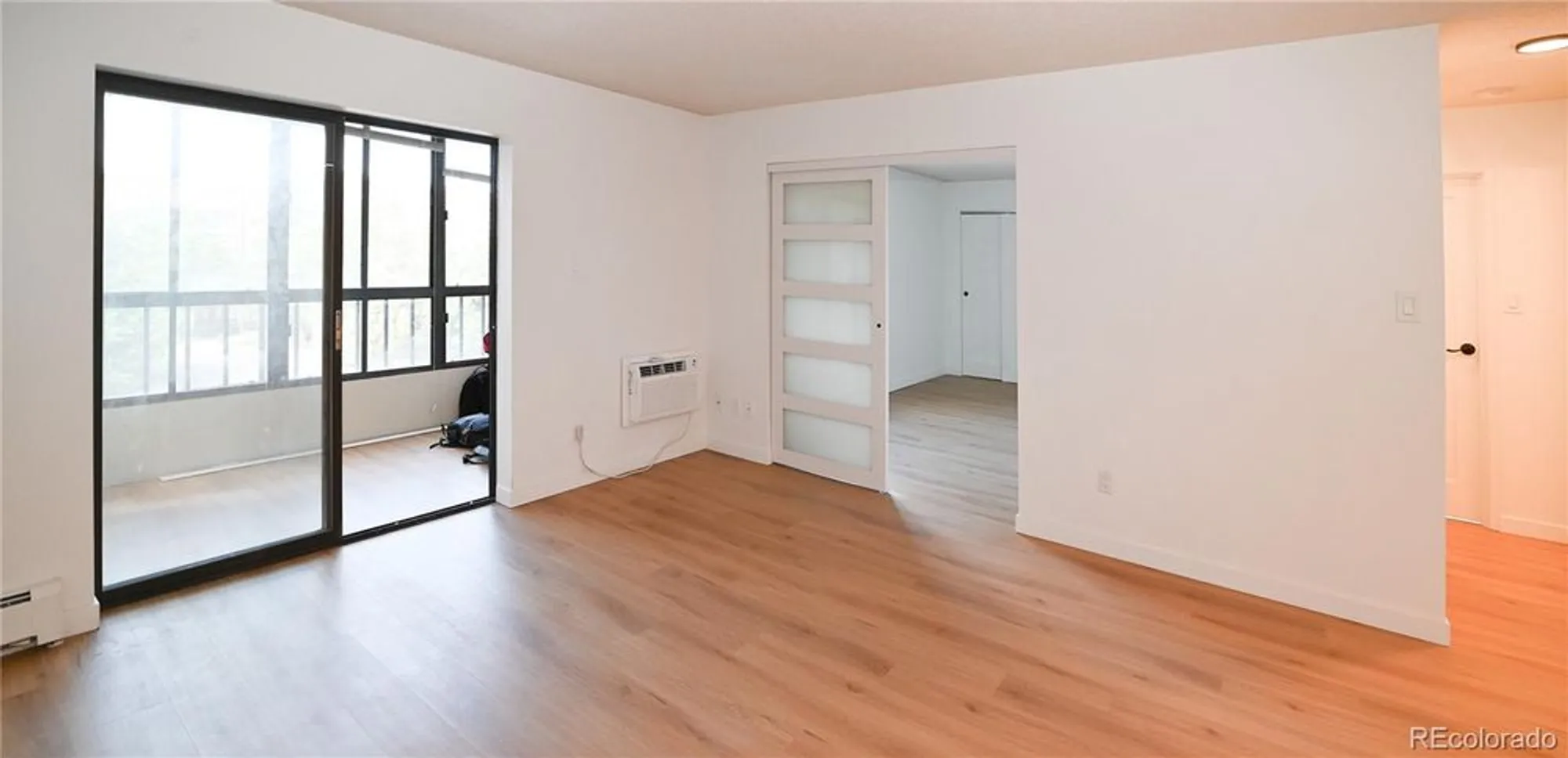 Property Slideshow image 13 of 30 | 13902 e marina dr 412, Aurora, CO, 80014