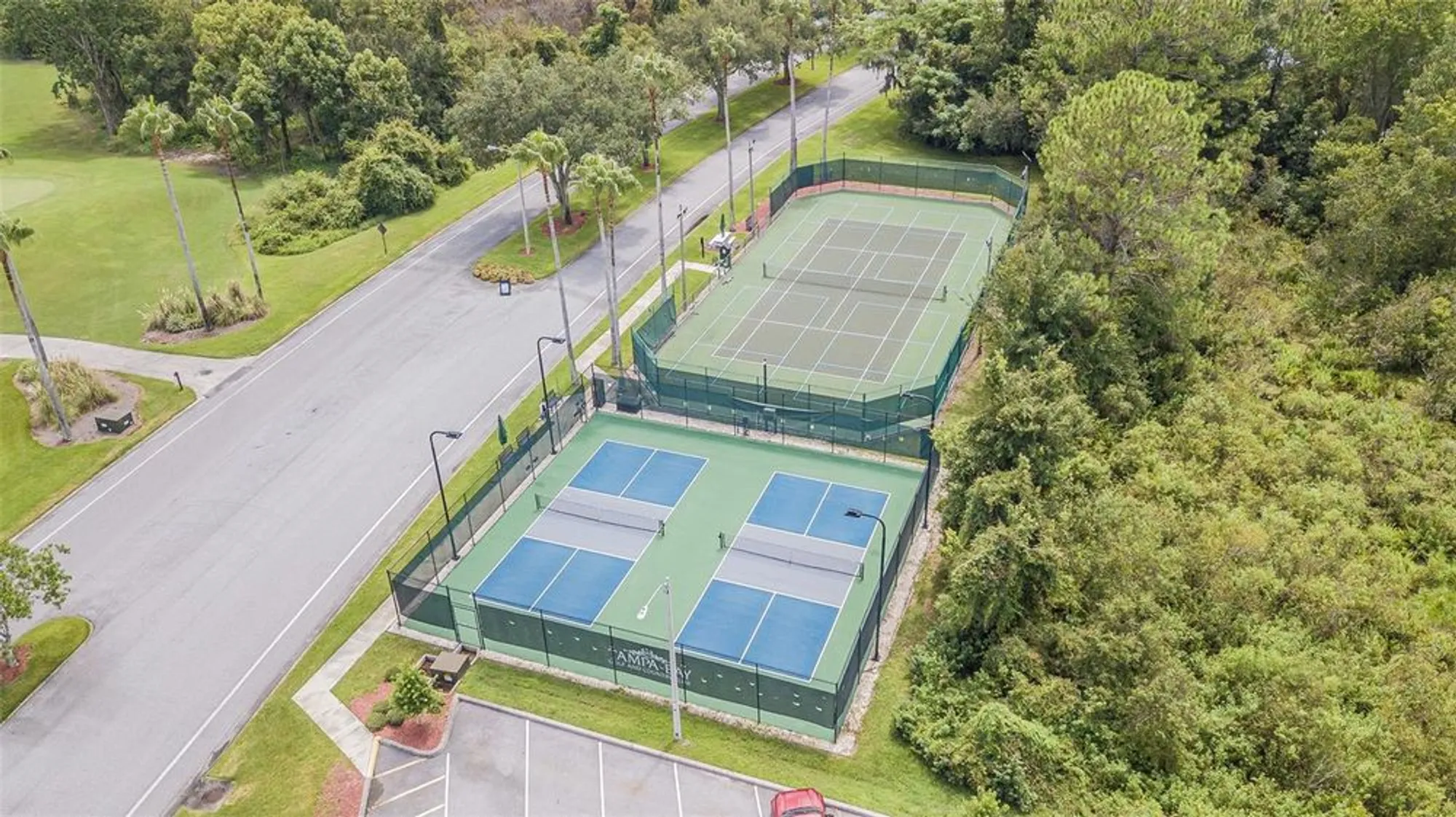 Property Slideshow image 37 of 47 | 10809 collar dr, San Antonio, FL, 33576