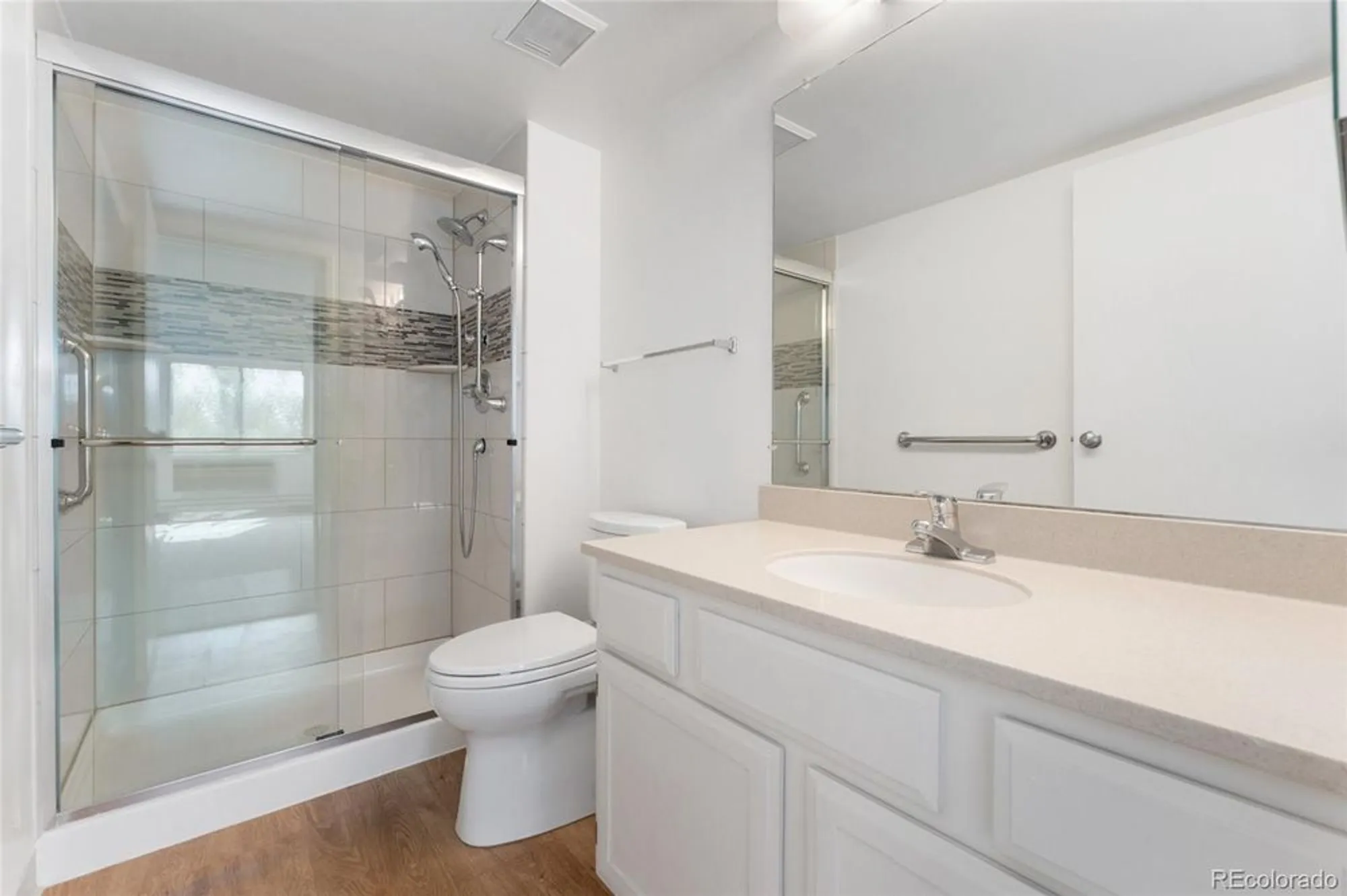 Property Slideshow image 20 of 43 | 13890 e marina dr 606, Aurora, CO, 80014