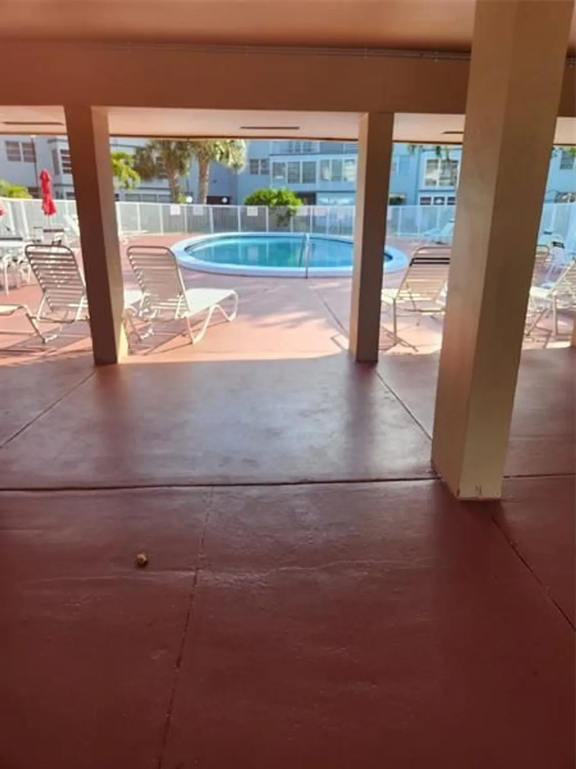 Property Slideshow image 7 of 11 | 2801 nw 47th ter 403b, Lauderdale Lakes, FL, 33313