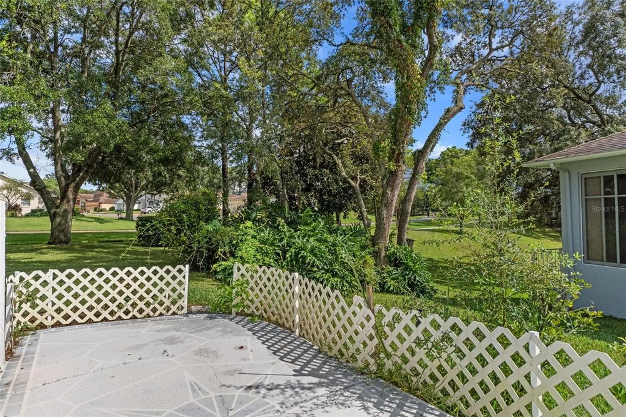 Property Slideshow image 40 of 83 | 7486 bridgewater ln, Spring Hill, FL, 34606