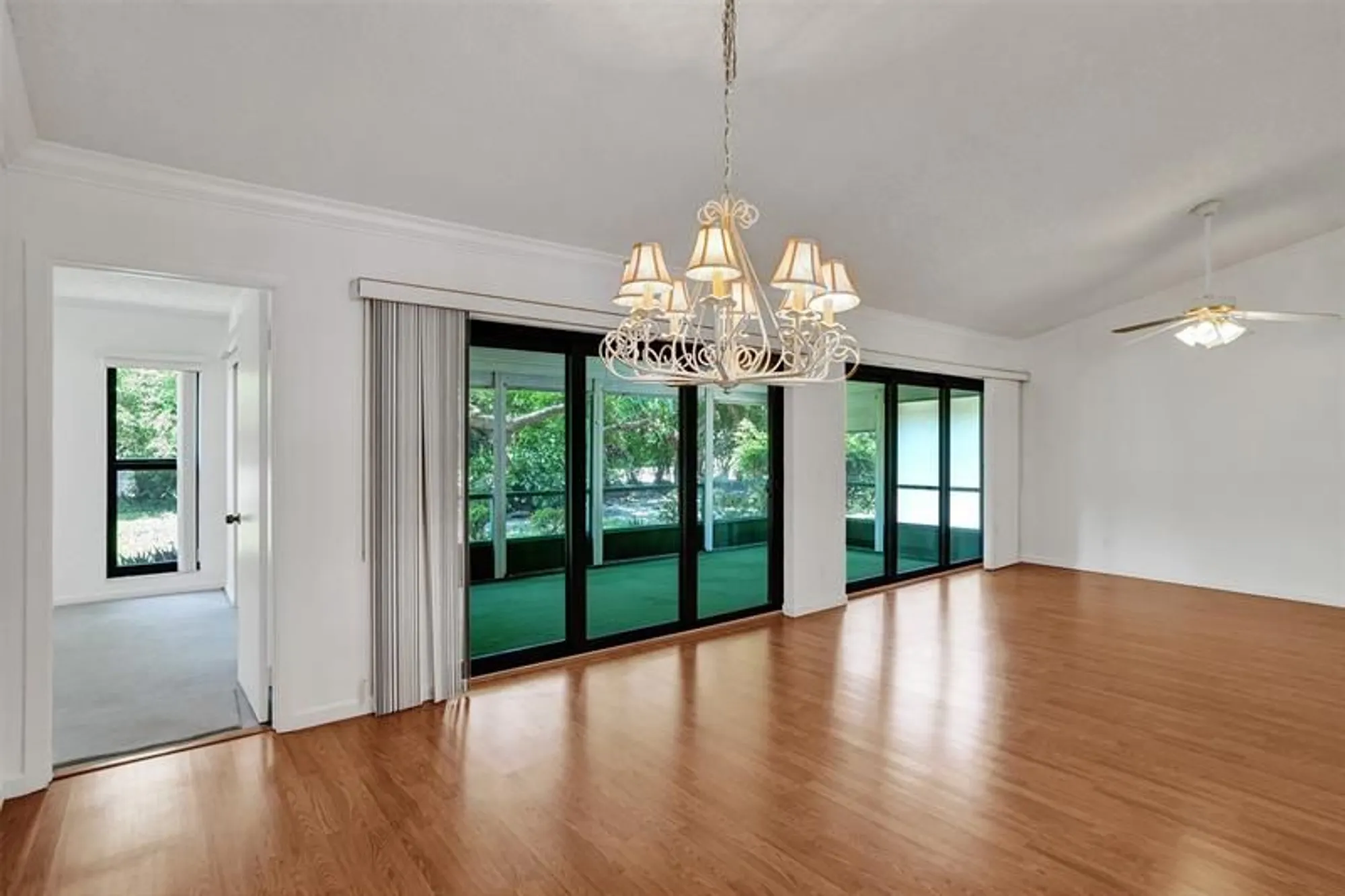 Property Slideshow image 16 of 85 | 2261 sw 15th pl, Deerfield Beach, FL, 33442