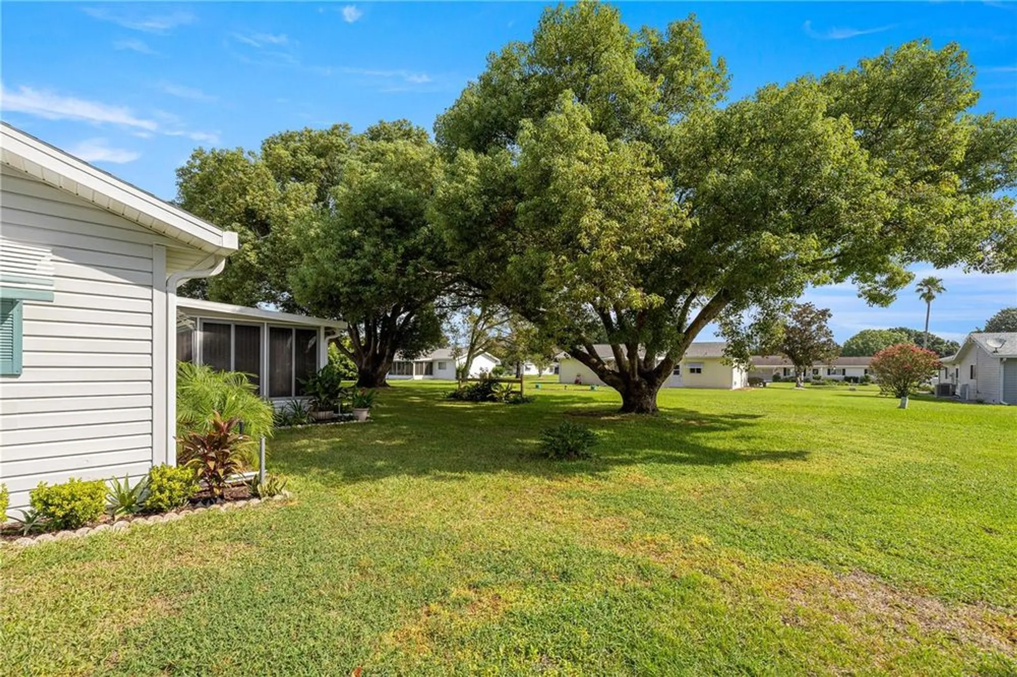 Property Slideshow image 30 of 37 | 17961 se 105th ave, Summerfield, FL, 34491