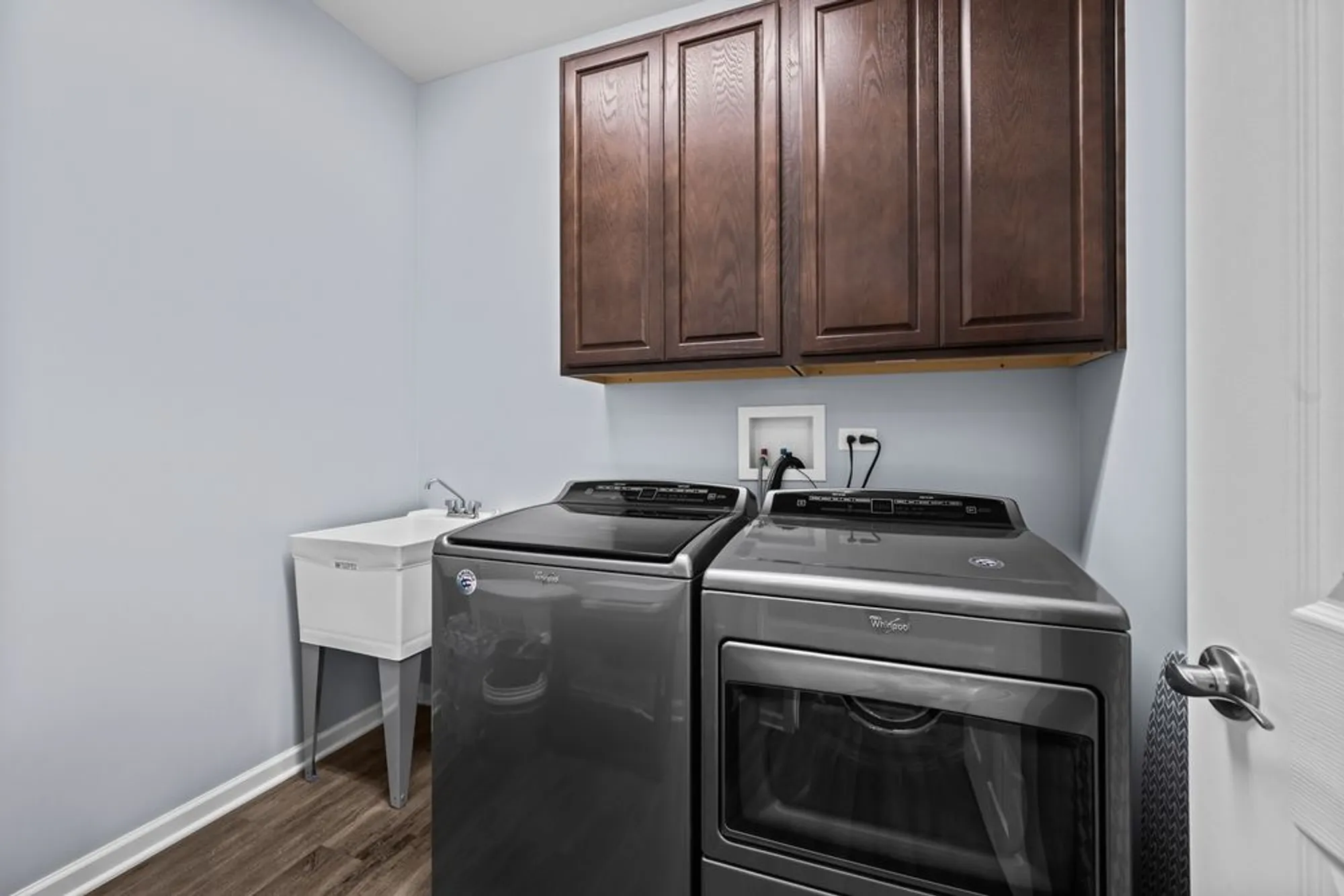 Property Slideshow image 15 of 23 | 460 mahogany dr, Algonquin, IL, 60102