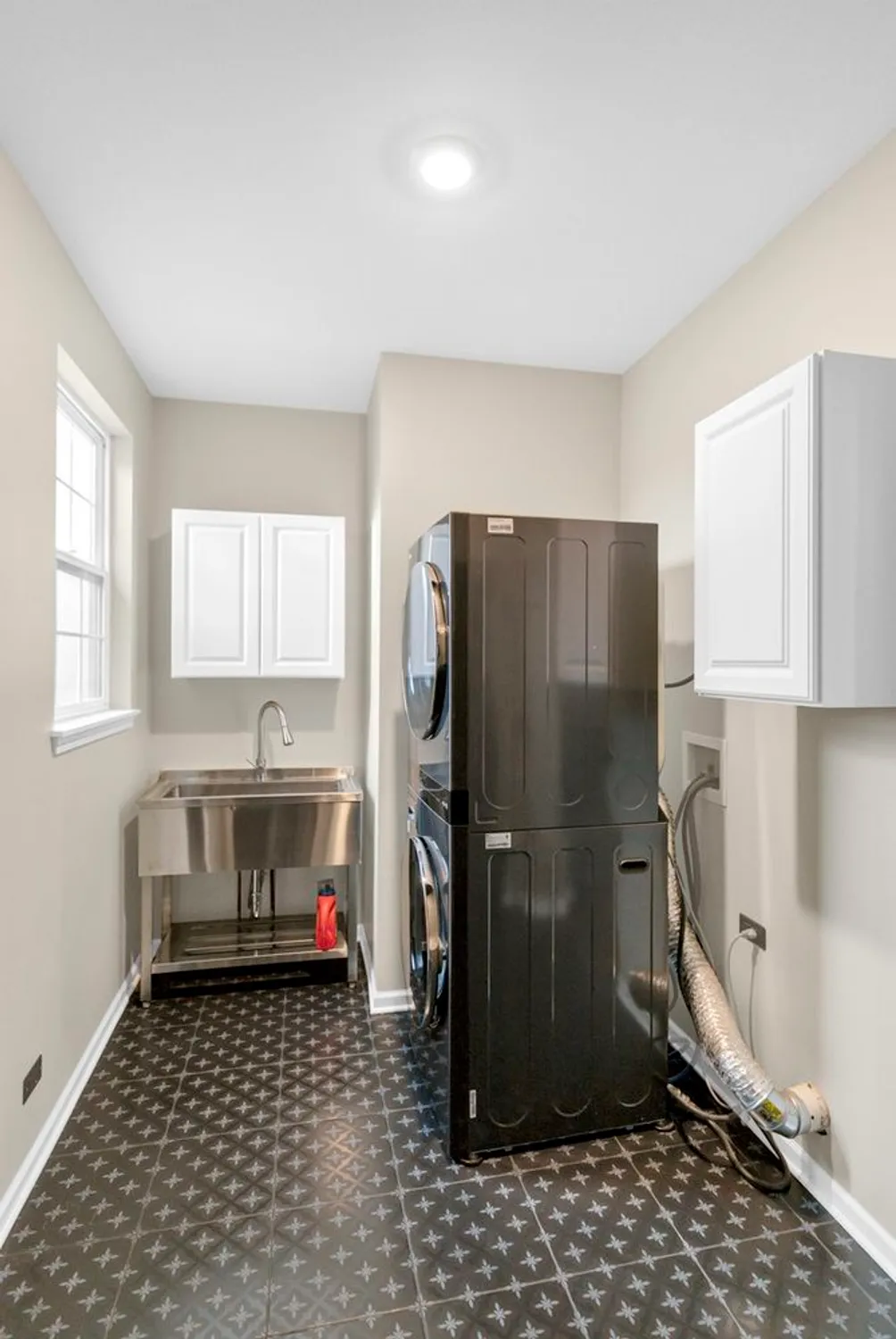 Property Slideshow image 55 of 71 | 2660 harnish dr, Algonquin, IL, 60102