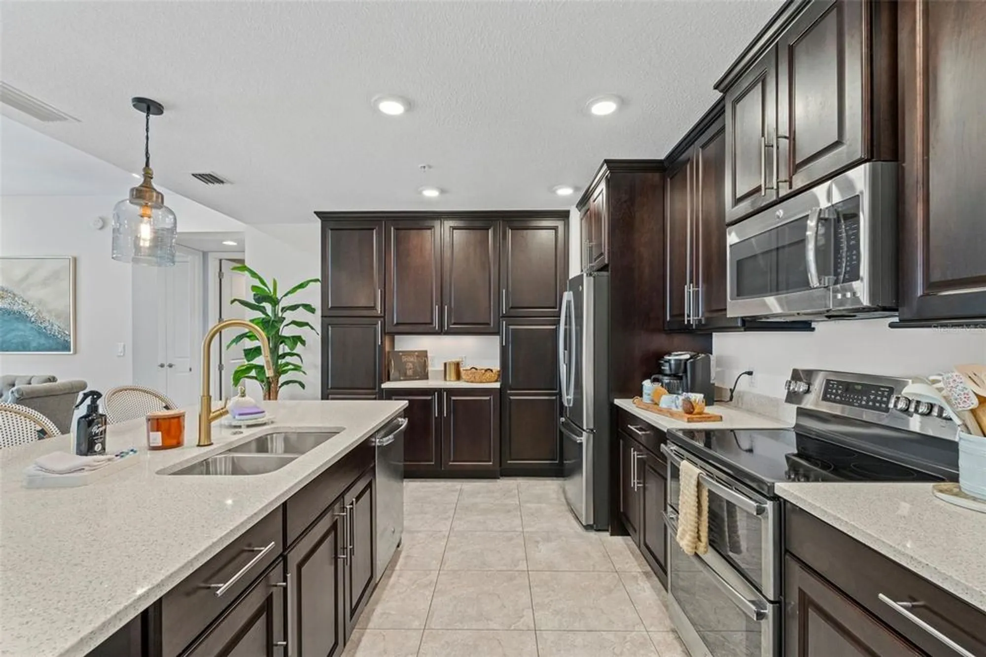 Property Slideshow image 27 of 94 | 395 aruba cir unit 101, Bradenton, FL, 34209