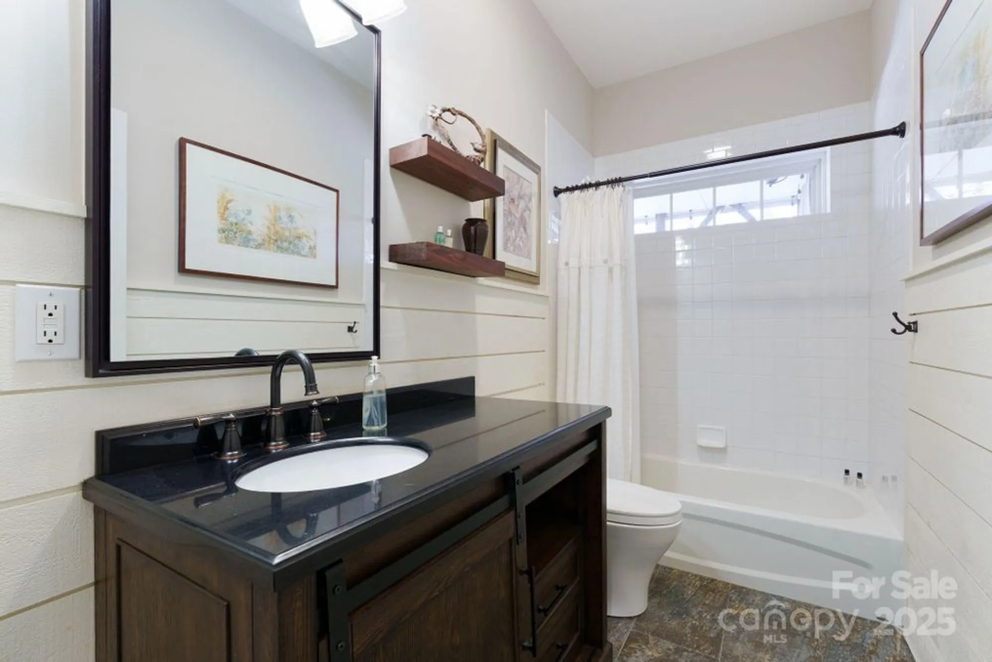 Property Slideshow image 34 of 48 | 279 fennel dun cir, Biltmore Lake, NC, 28715