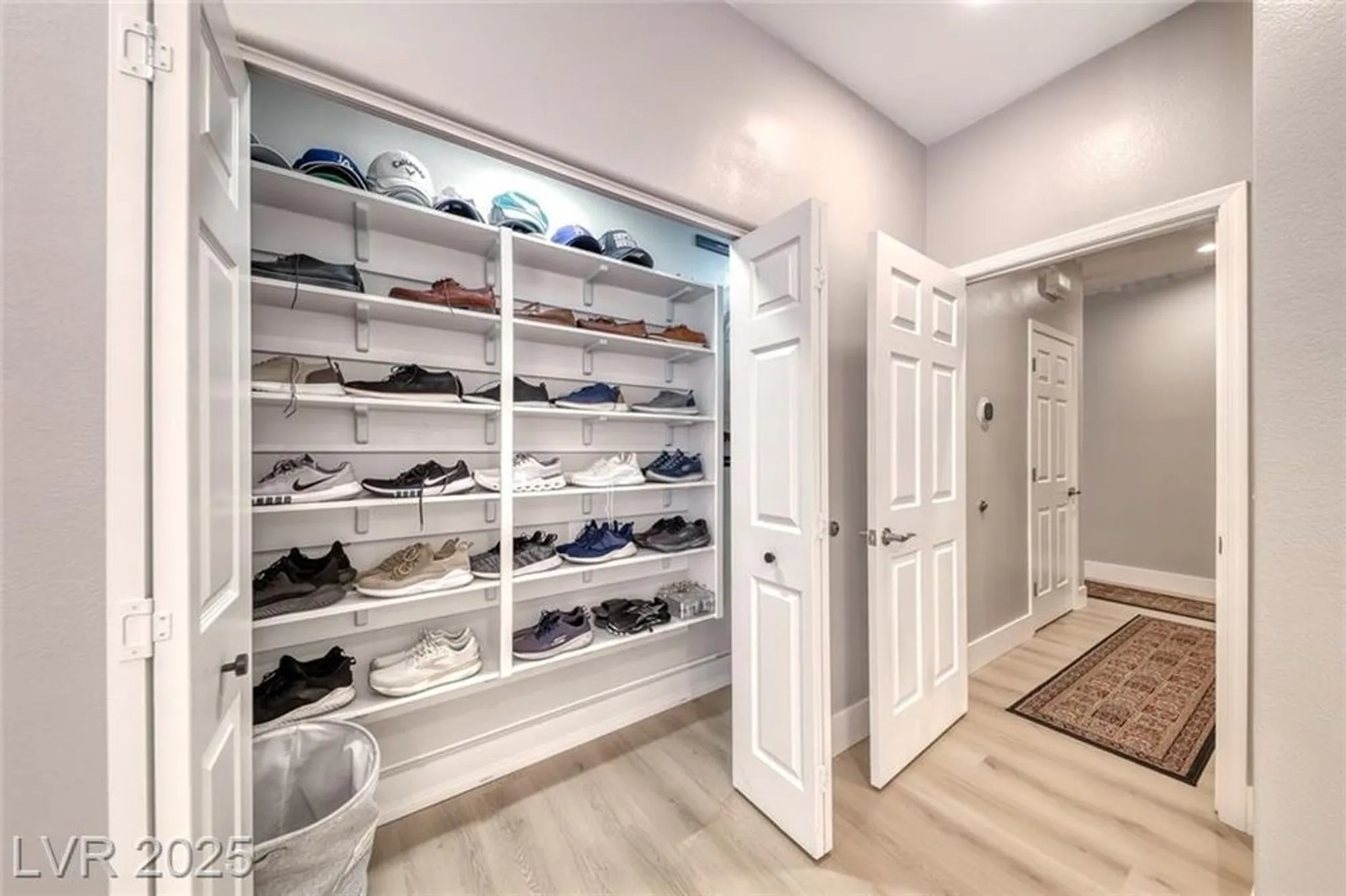 Property Slideshow image 29 of 50 | 3001 walnut park ct, Henderson, NV, 89052